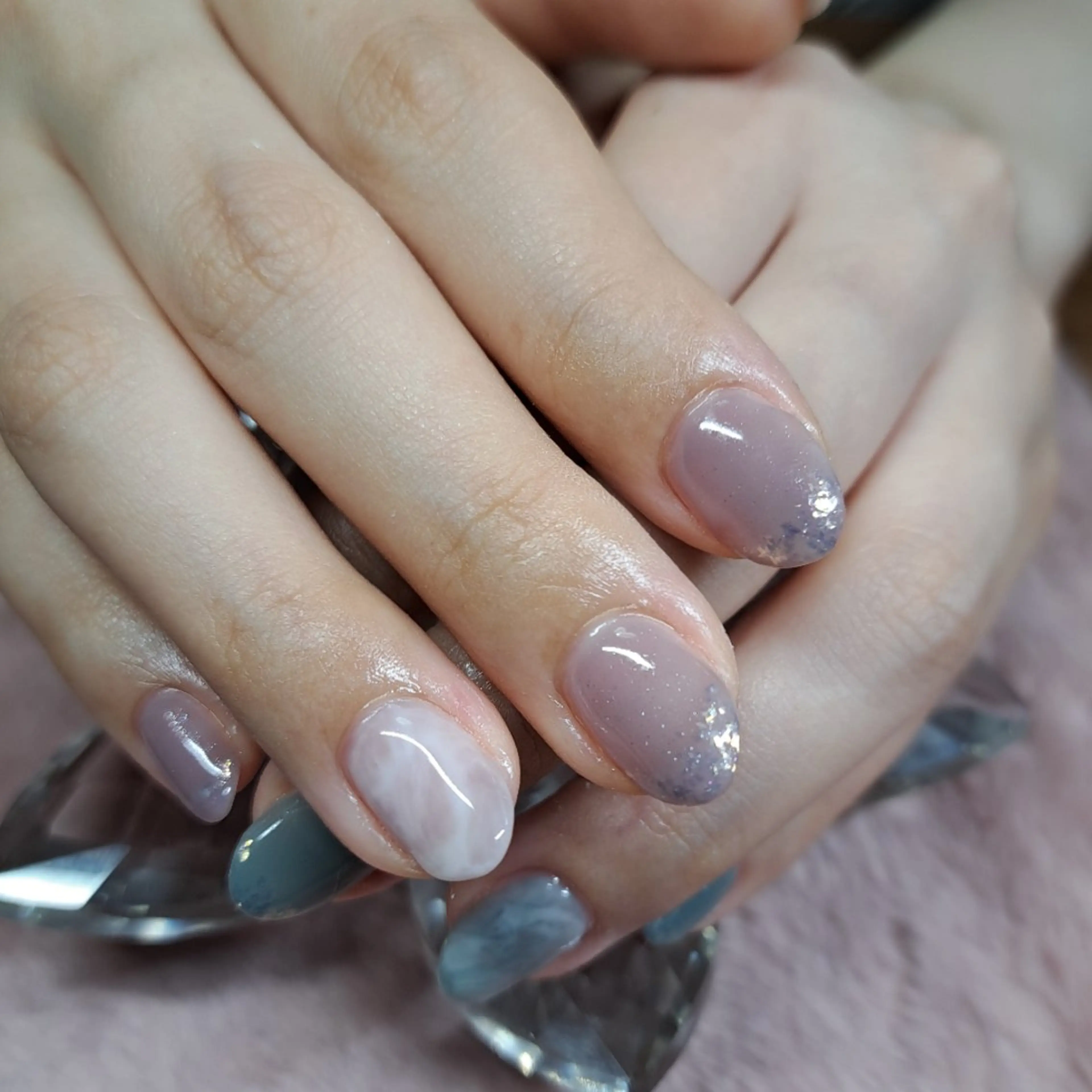 ネイル 大理石ネイル(マーブル) ワンカラーネイル ホワイト HAYASHI  Nのネイルデザイン