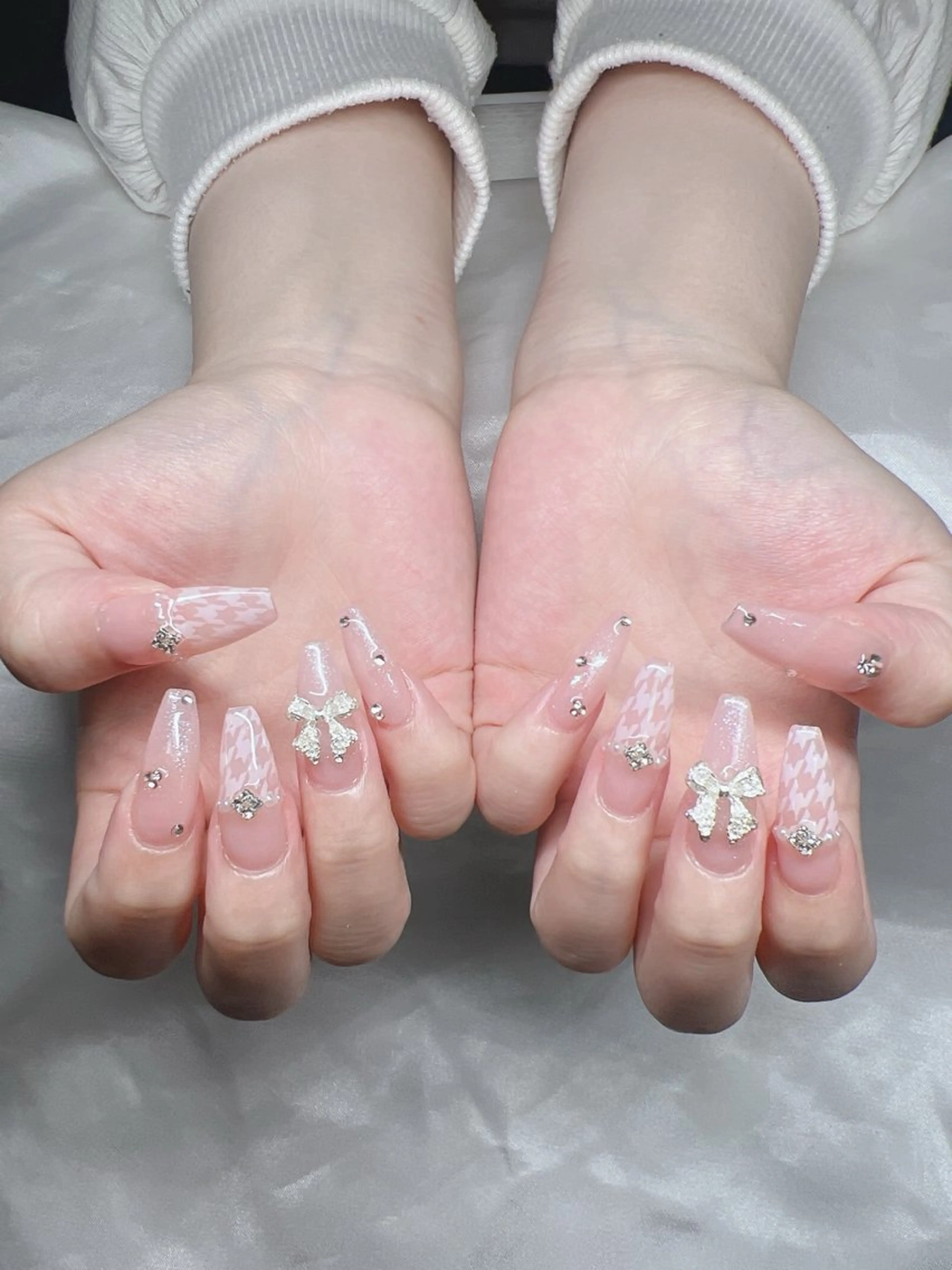 ネイル 長さ出し グラデーション キラキラネイル マグネットネイル ニュアンスネイル Lee Nails チップ長さだし専門店のネイルデザイン