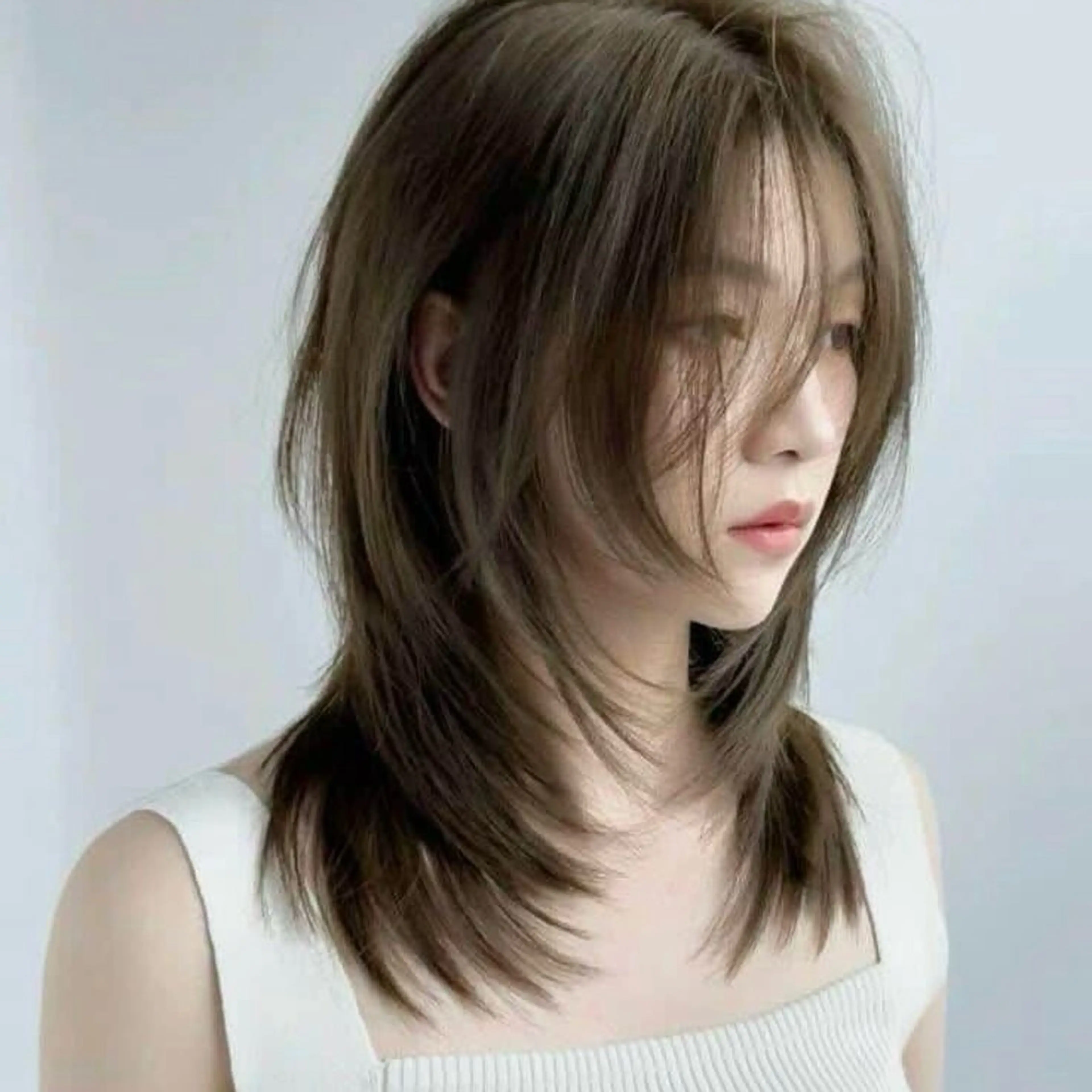 ミディアム カラー ベージュカラー 透明感カラー グレージュ レイヤーカット カット ヘアカラー トリートメント nonoka オリーブ/レイヤーのヘアスタイル