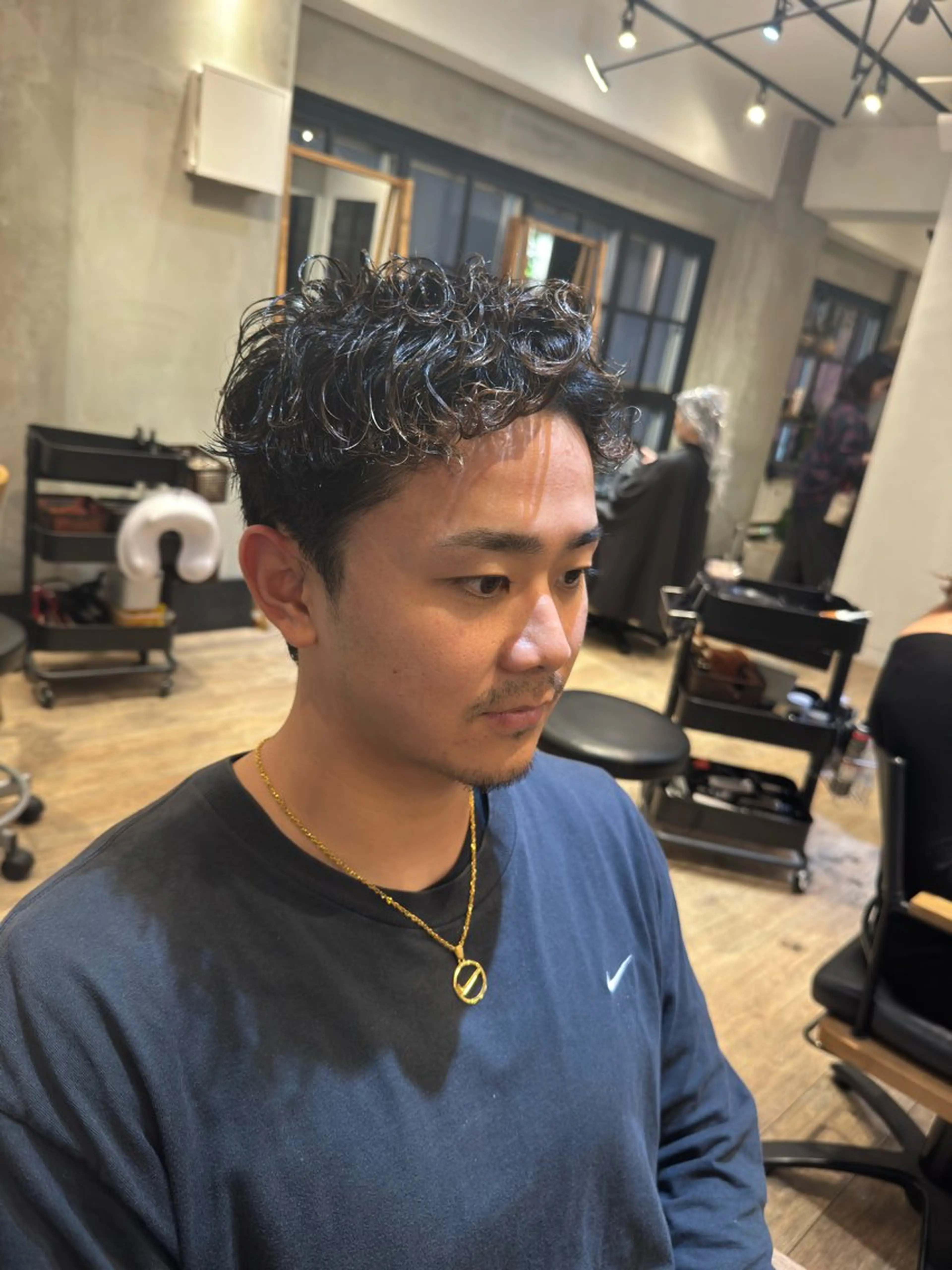 ショート パーマ カット パーマ 立川/レイヤー/ 髪質改善/ 西川翔真のヘアスタイル