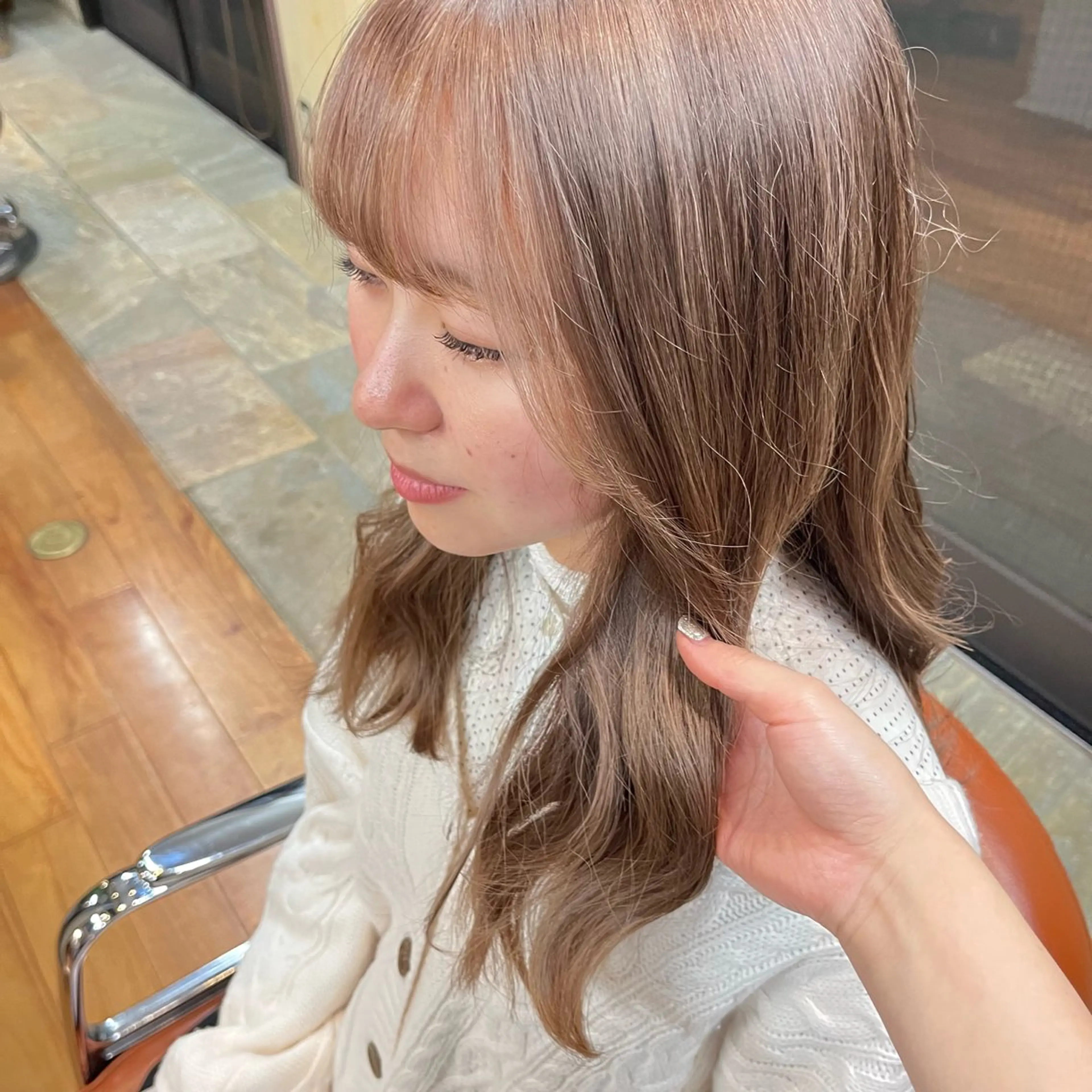 *ブリーチ&特殊カラー→ハイトーンで透明感あるカラーに♡の写真