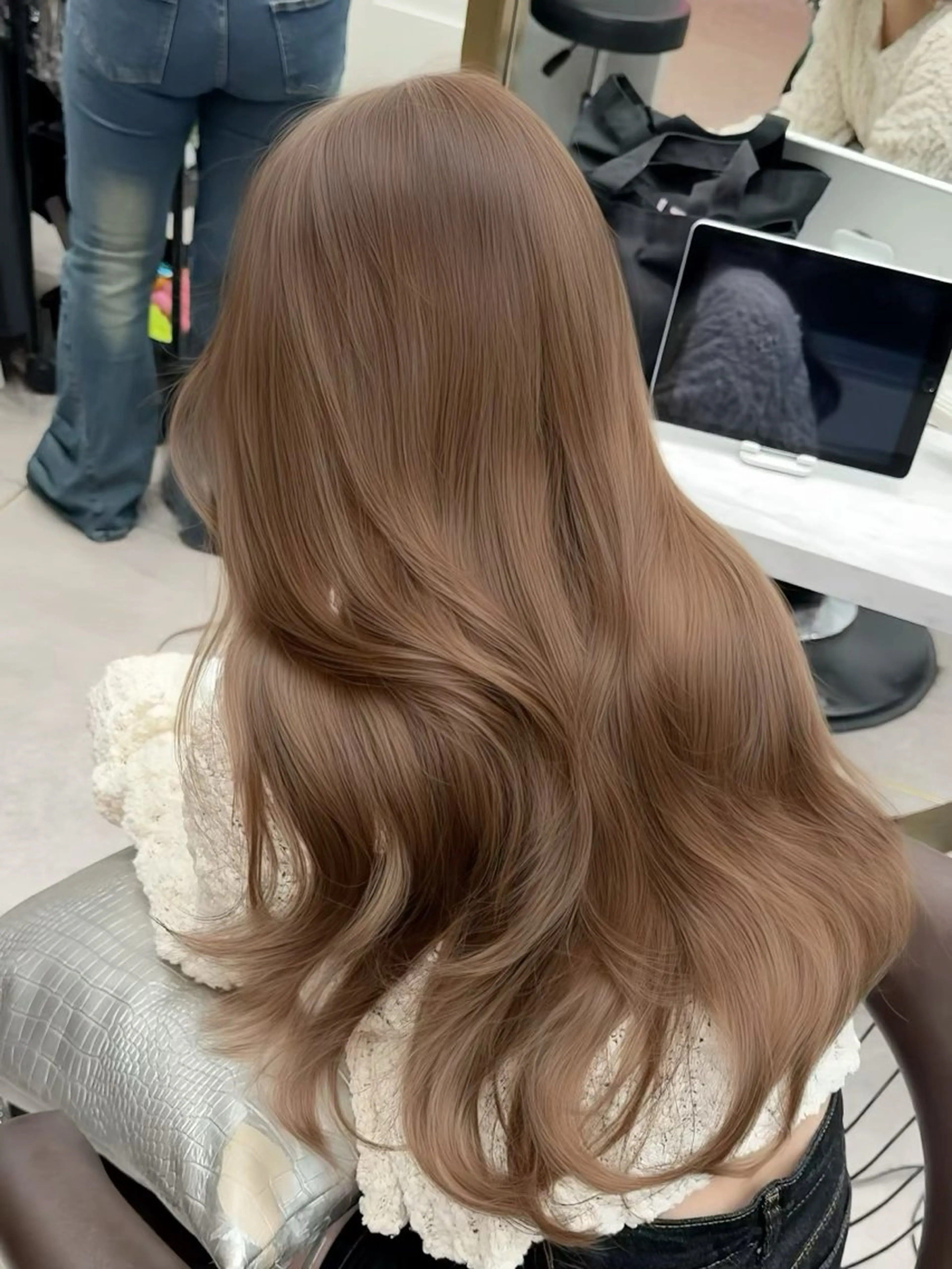 セミロング カラー ヘアカラー トリートメント ヘッドスパ ヘアセット レイヤーダブルカラー KYONのヘアスタイル