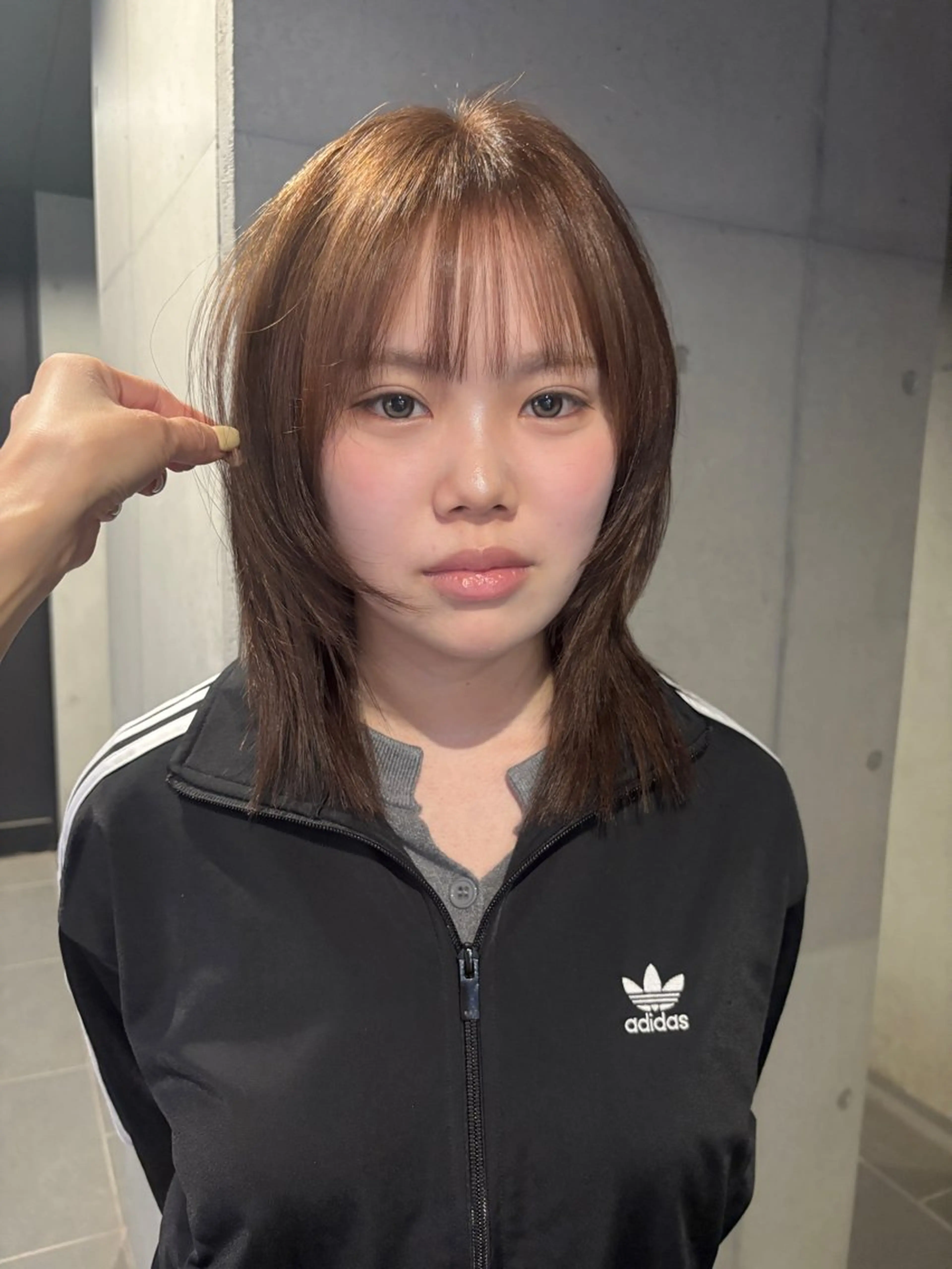 ミディアム カラー カット ヘアカラー トリートメント 韓国ヘア/wカラー レイヤー/RIN🎀のヘアスタイル