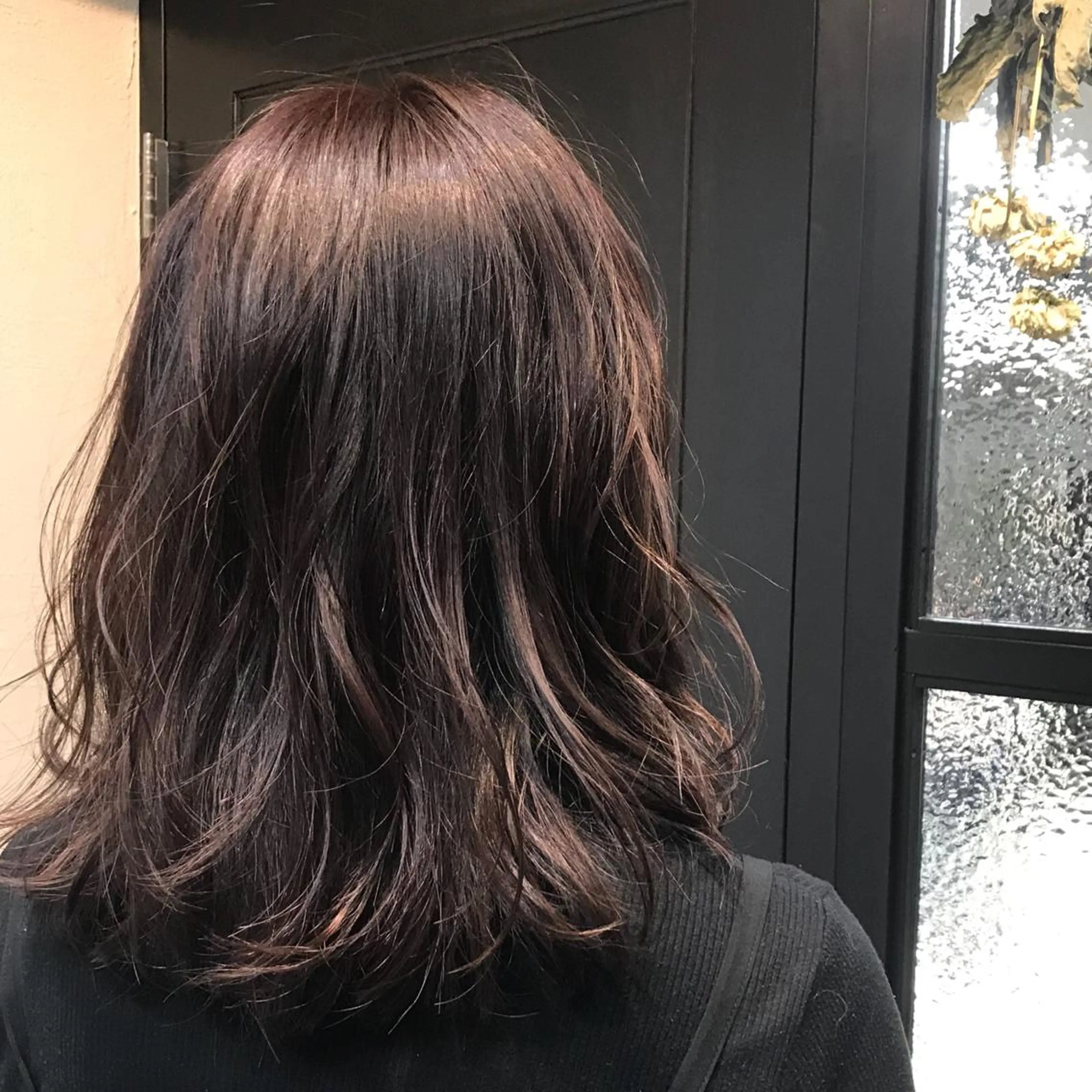 ミディアム カラー ブリーチ 透明感カラー グレージュ ラベンダーカラー ラベンダーグレージュ 韓国ヘア☁️ mitsukiのヘアスタイル