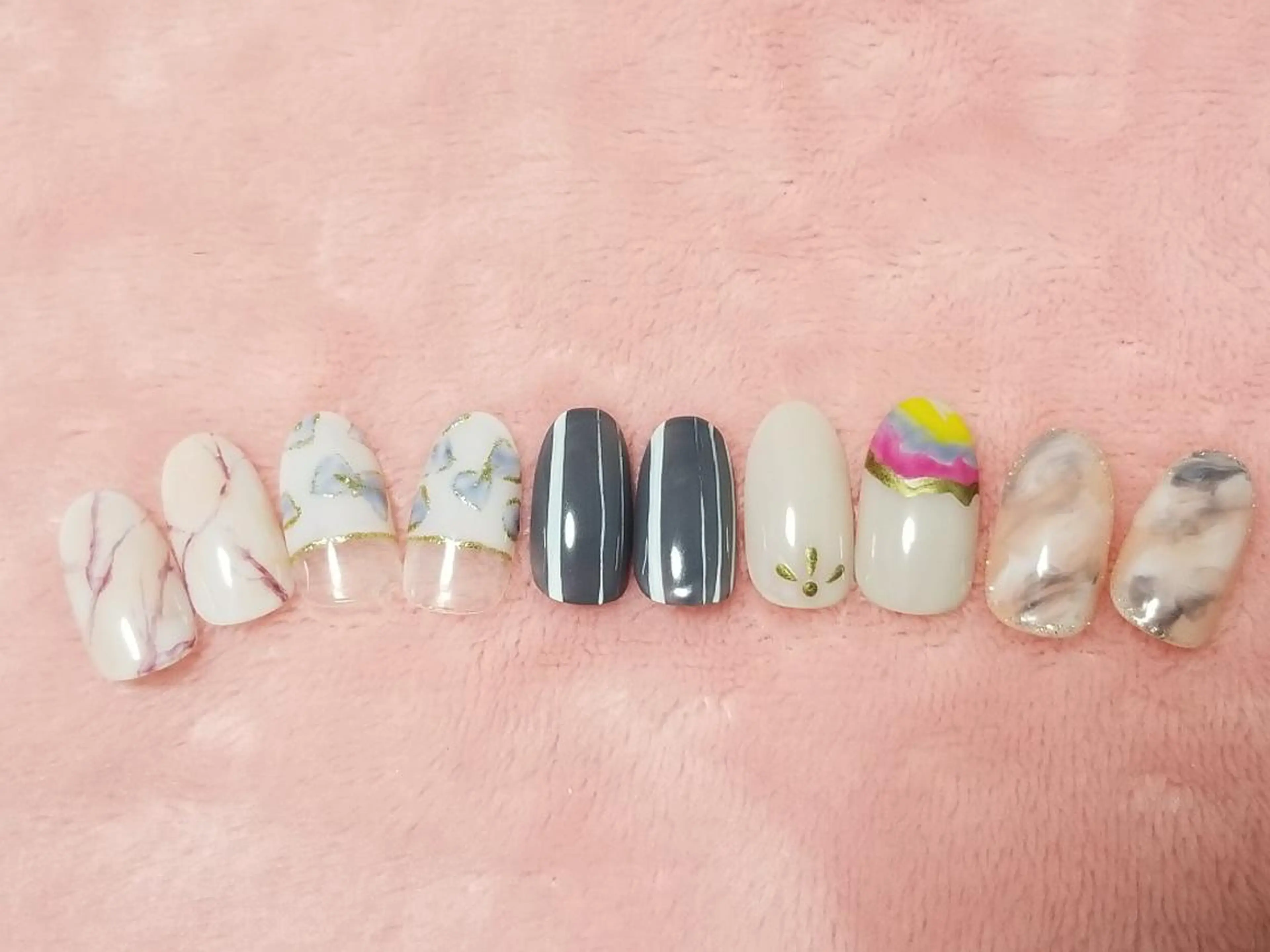 ネイル アートネイル Laule’a 昭島店のネイルデザイン