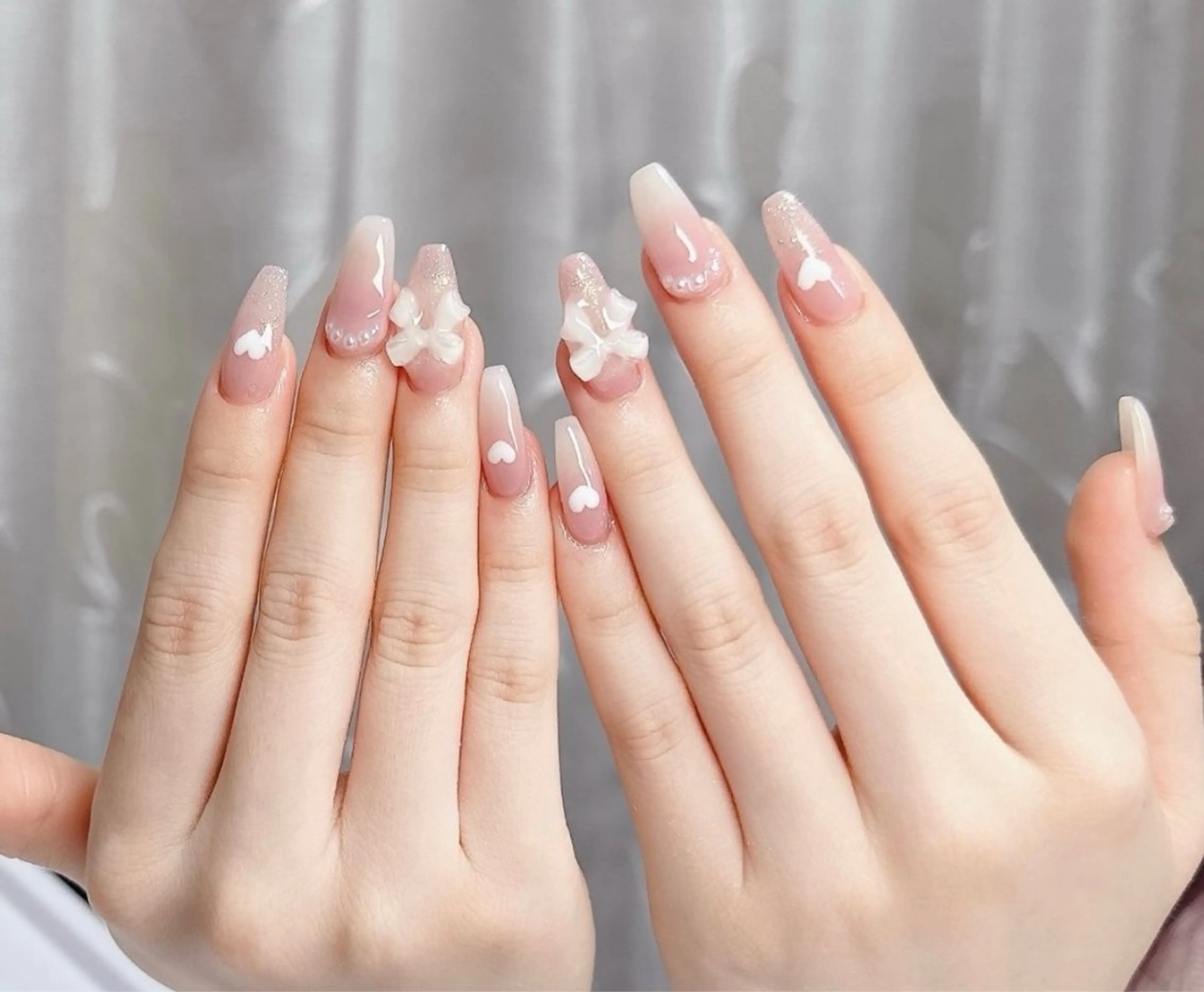 ネイル ハンドネイル はな💎ネイル ワンホン、長さ出しのネイルデザイン