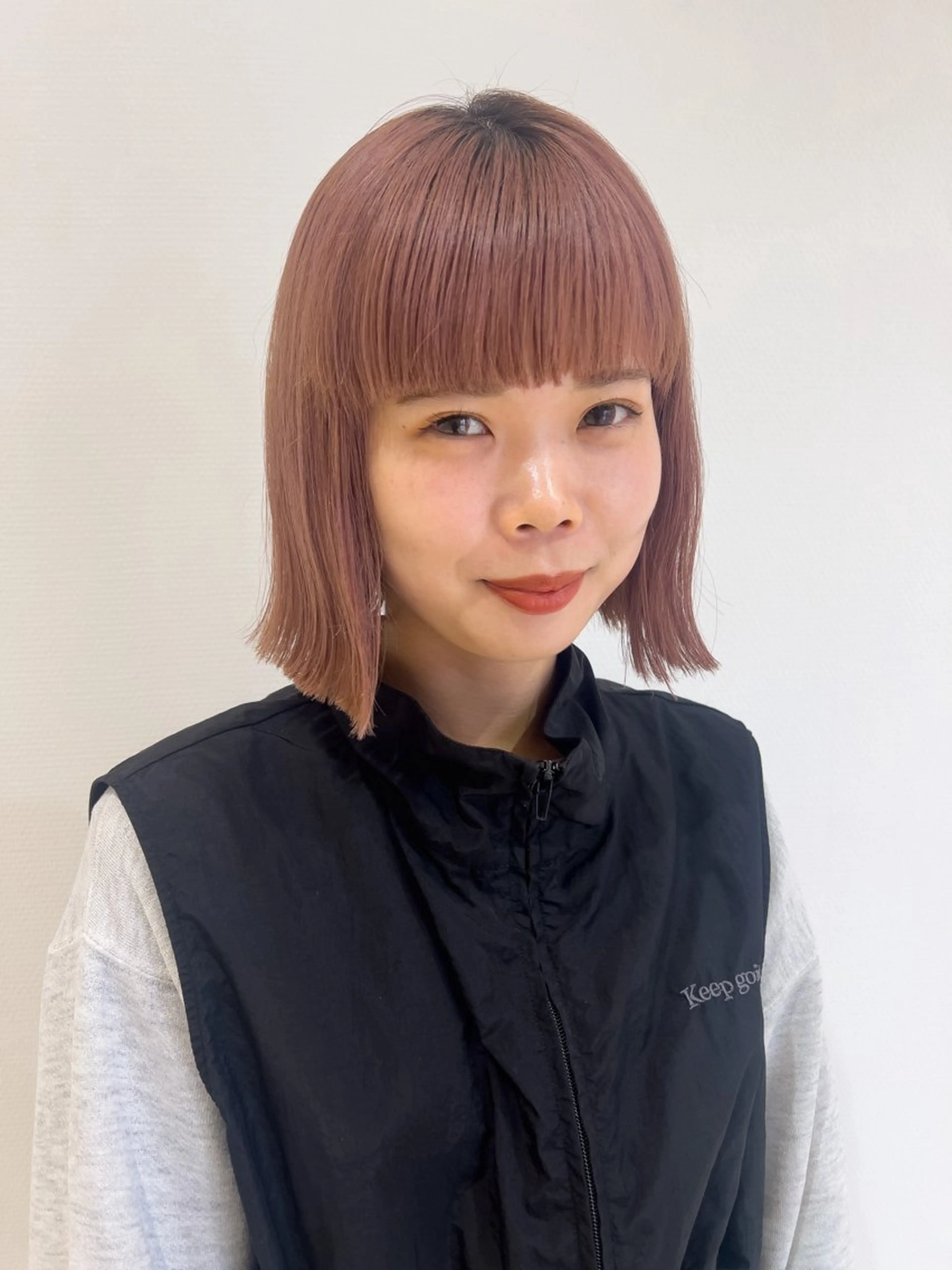 ミディアム カラー marble by KENJEのヘアスタイル