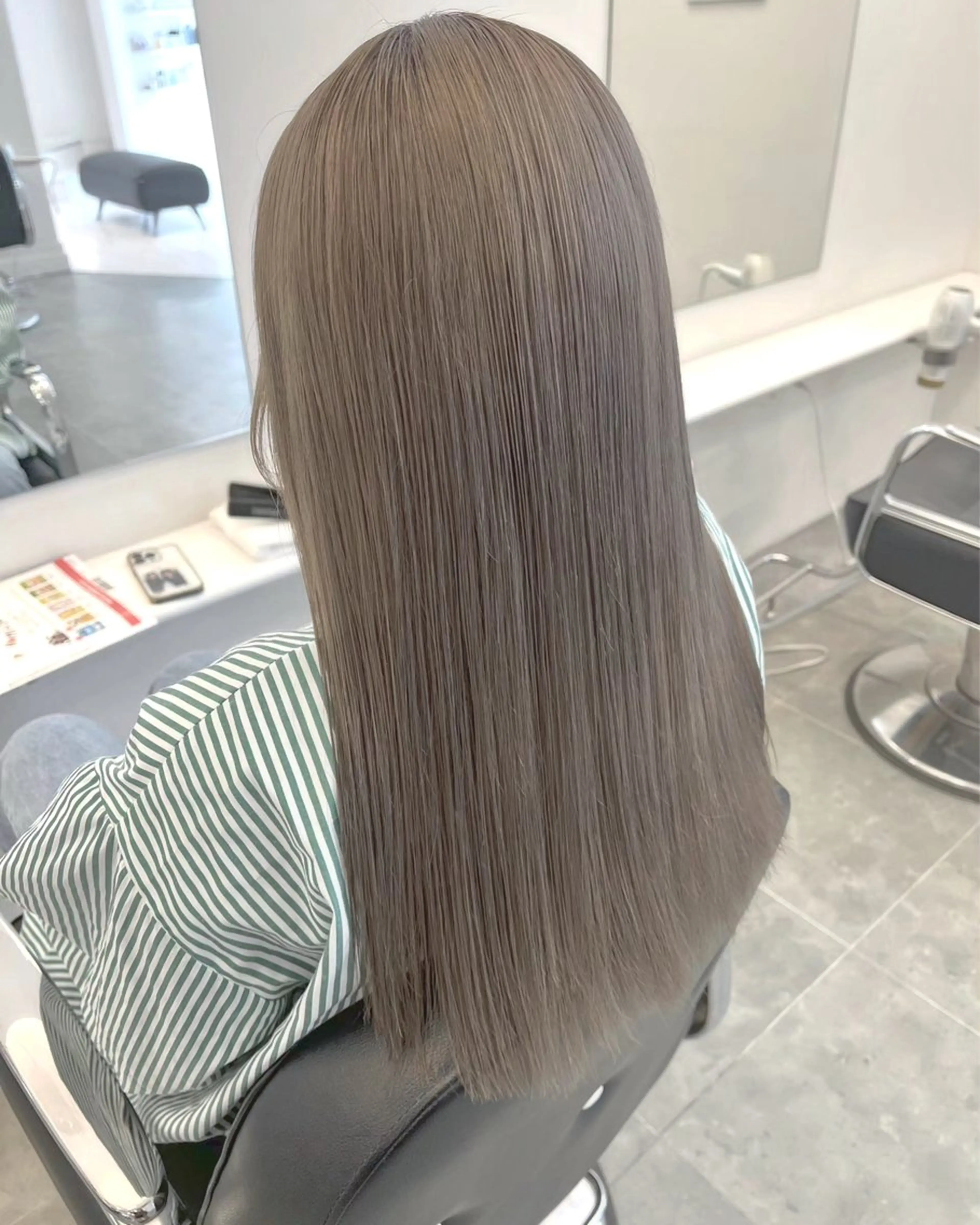 ロング カラー ヘアカラー Parve  Mix 🫧梶川虹のヘアスタイル