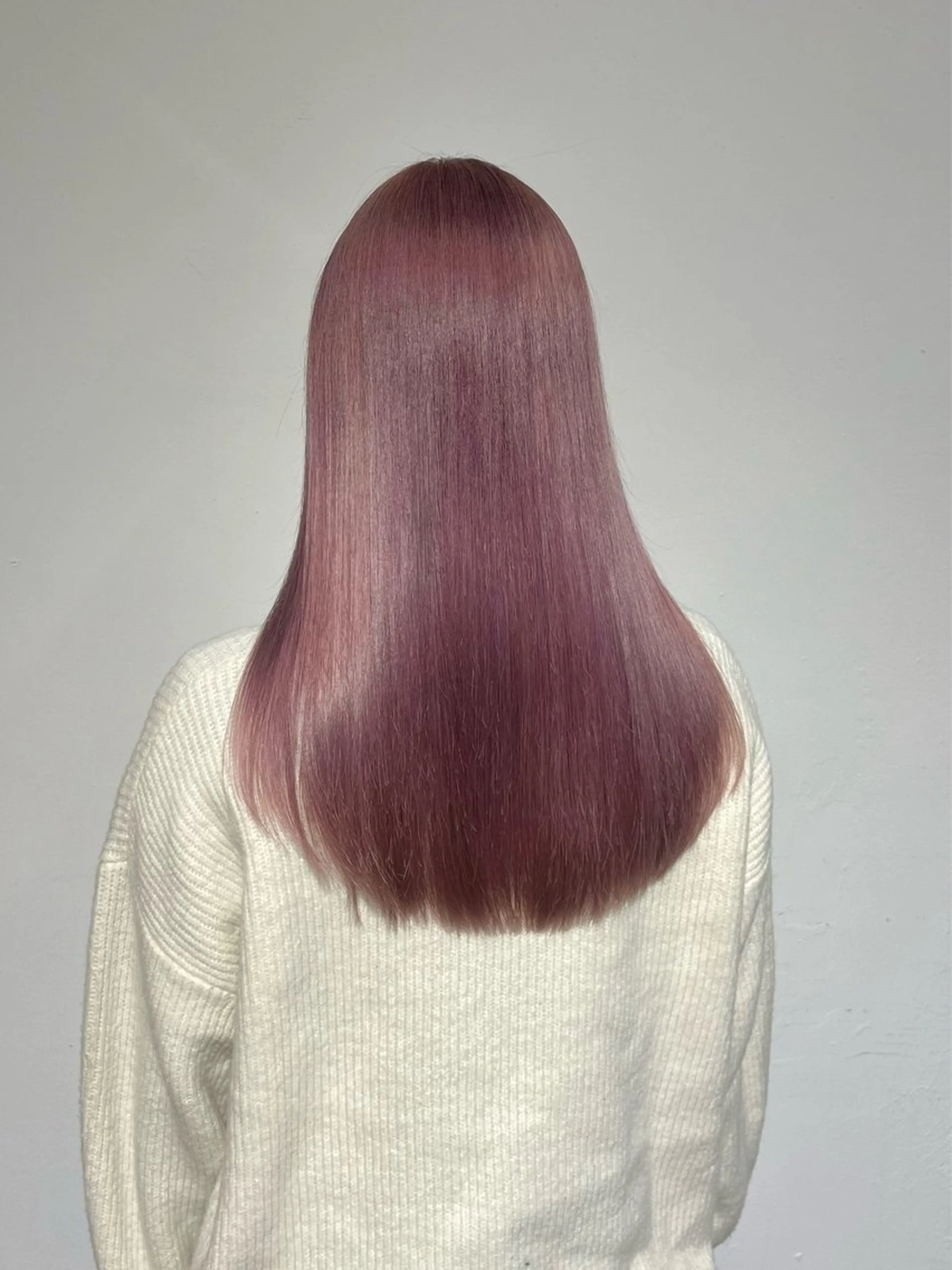 ロング カラー ベージュカラー ピンクカラー allum SAKURAのヘアスタイル