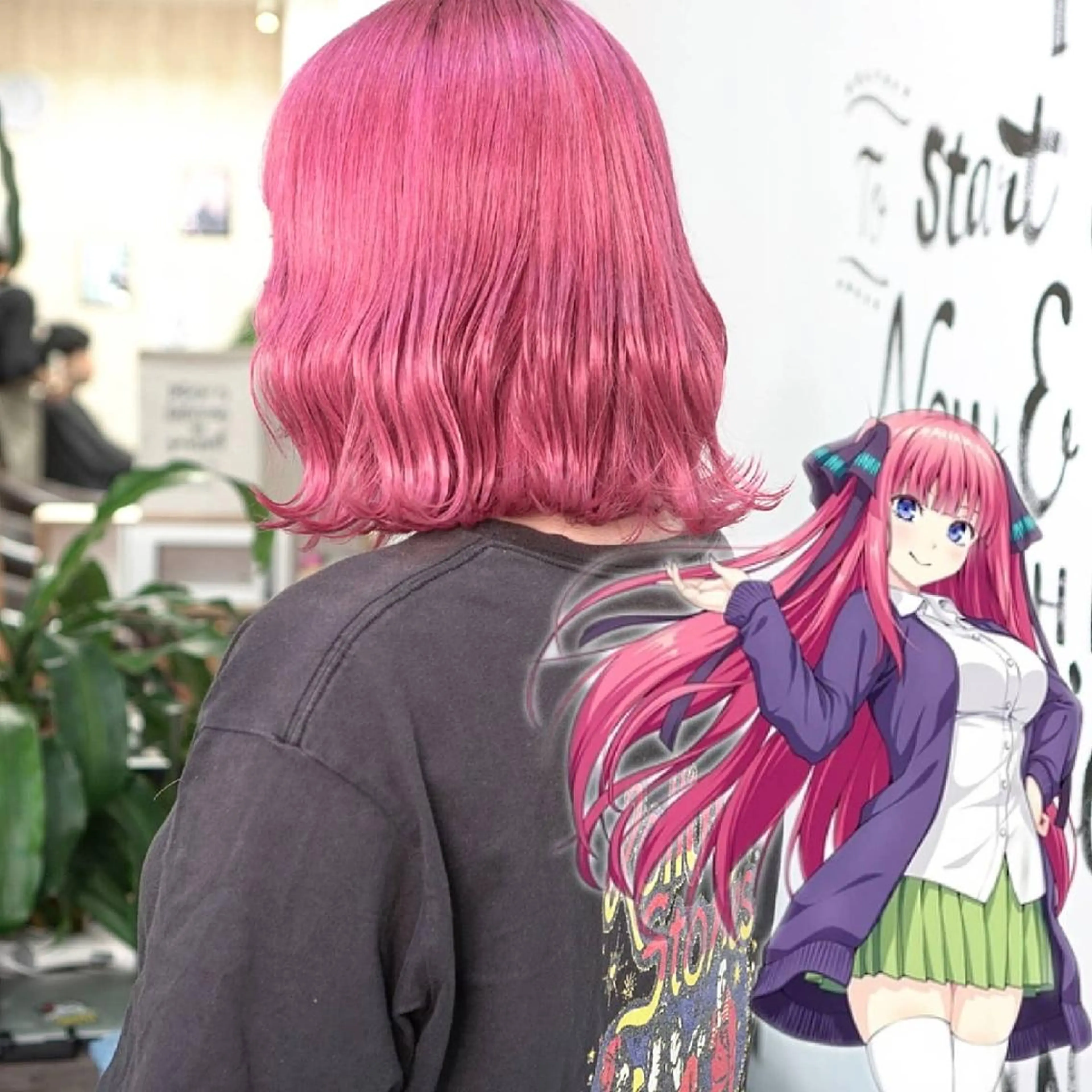 ミディアム カラー ピンクカラー 植田 /エクステ /ブリーチ/髪質改善のヘアスタイル
