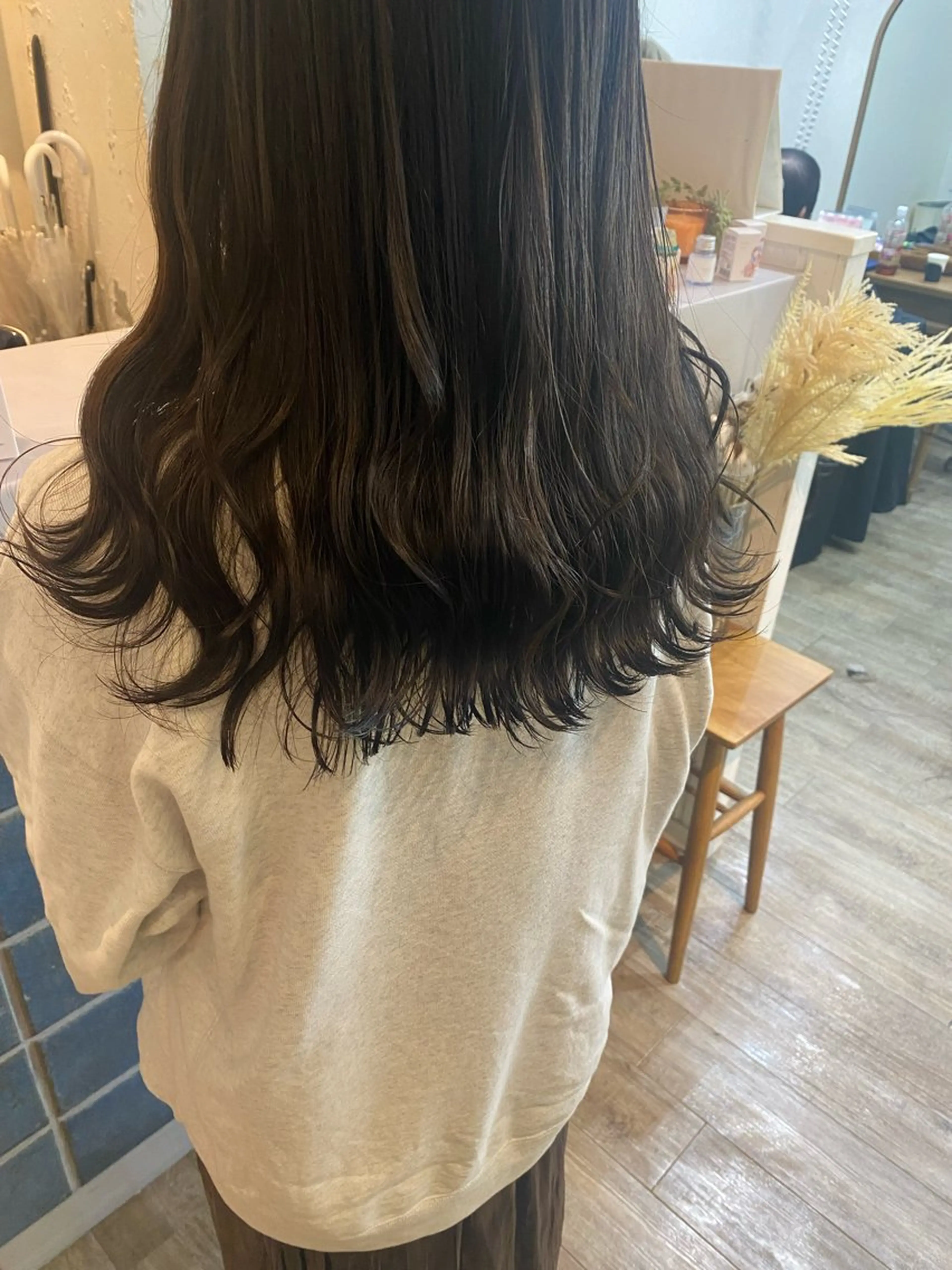 ロング カラー ブリーチ ブラウンカラー ダブルカラー イルミナカラー オリーブカラー N°+aero 😊れいか😊のヘアスタイル
