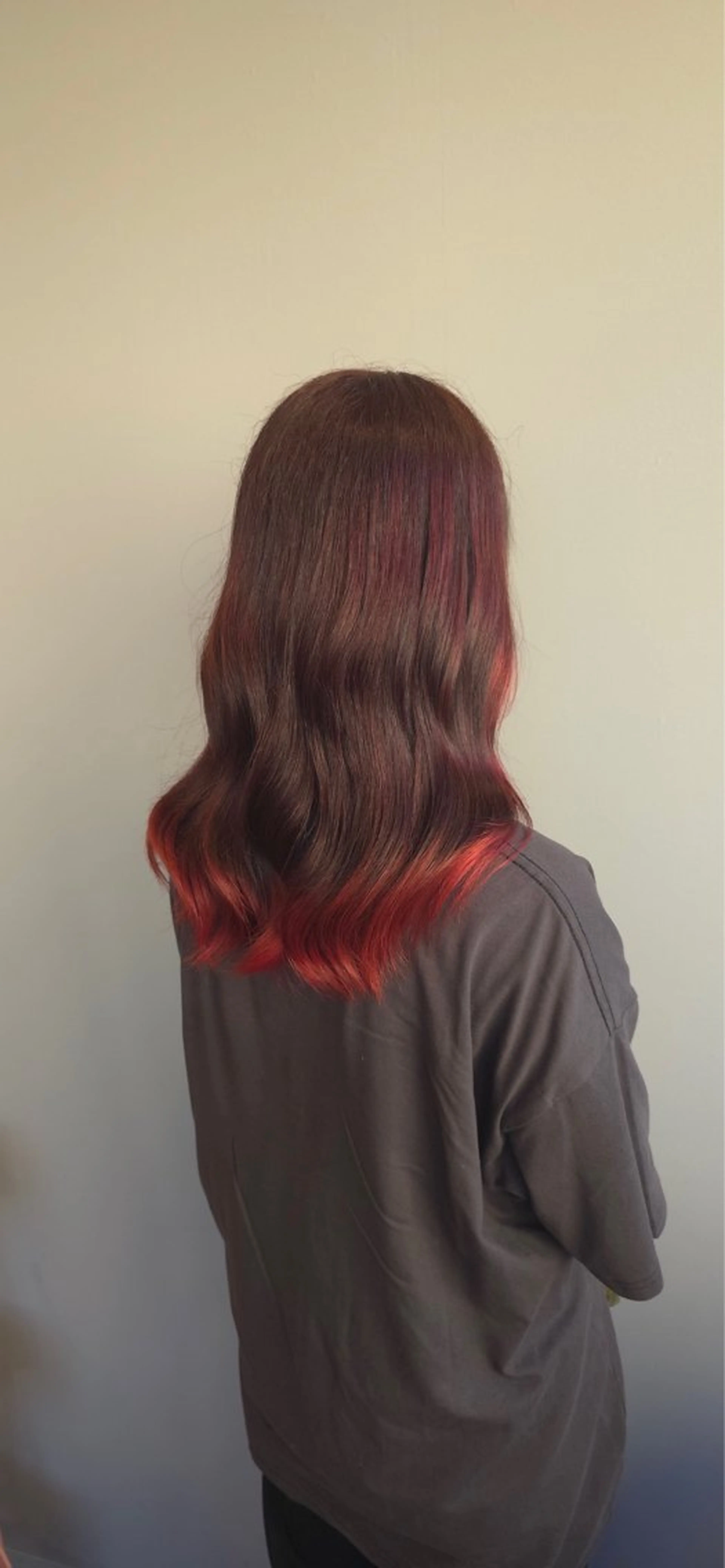 ロング カラー グラデーションカラー レッドカラー MIRIM栄所属・透明感カラー/艶髪/ エクステ/HIROのヘアスタイル
