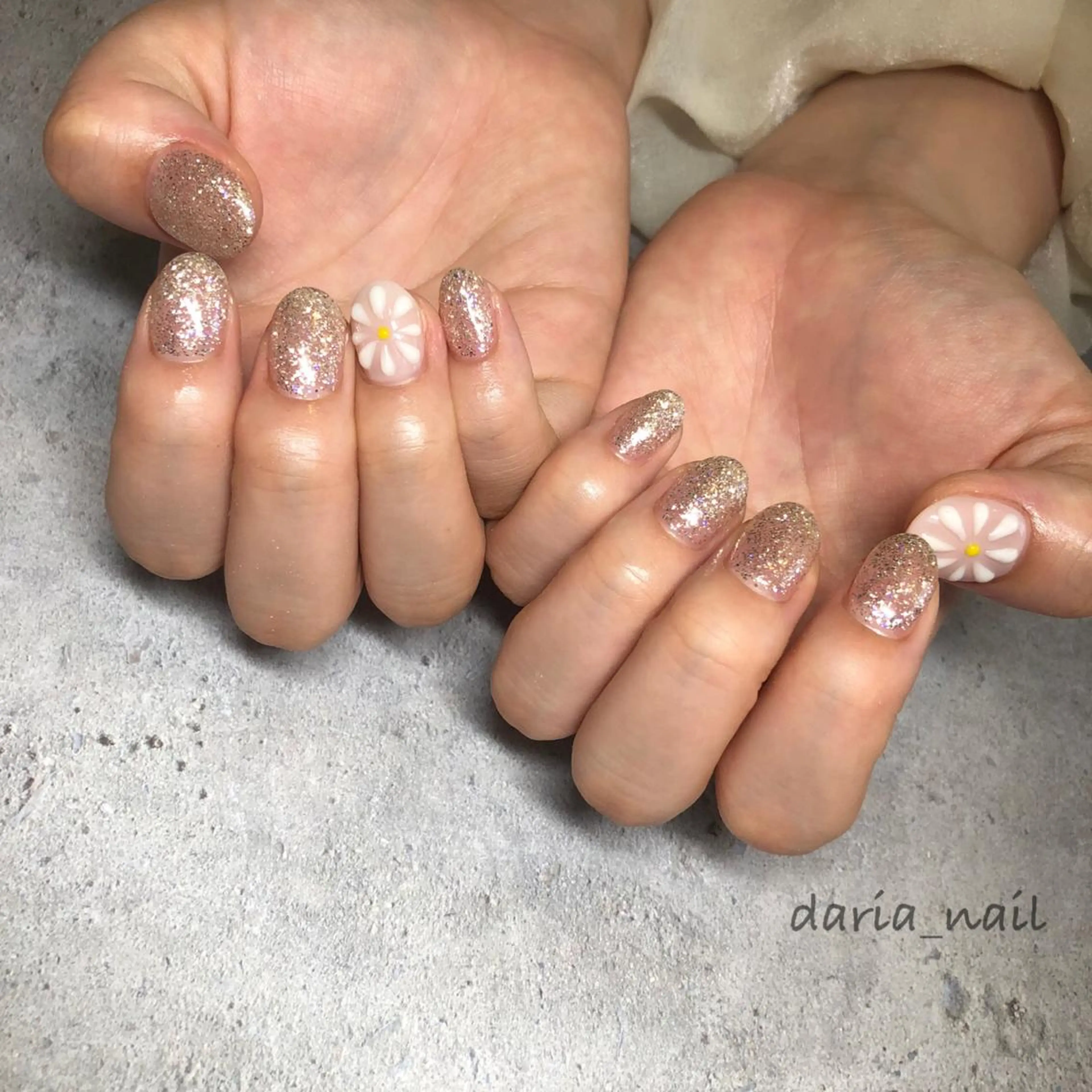 ネイル DARIA Nailsのネイルデザイン