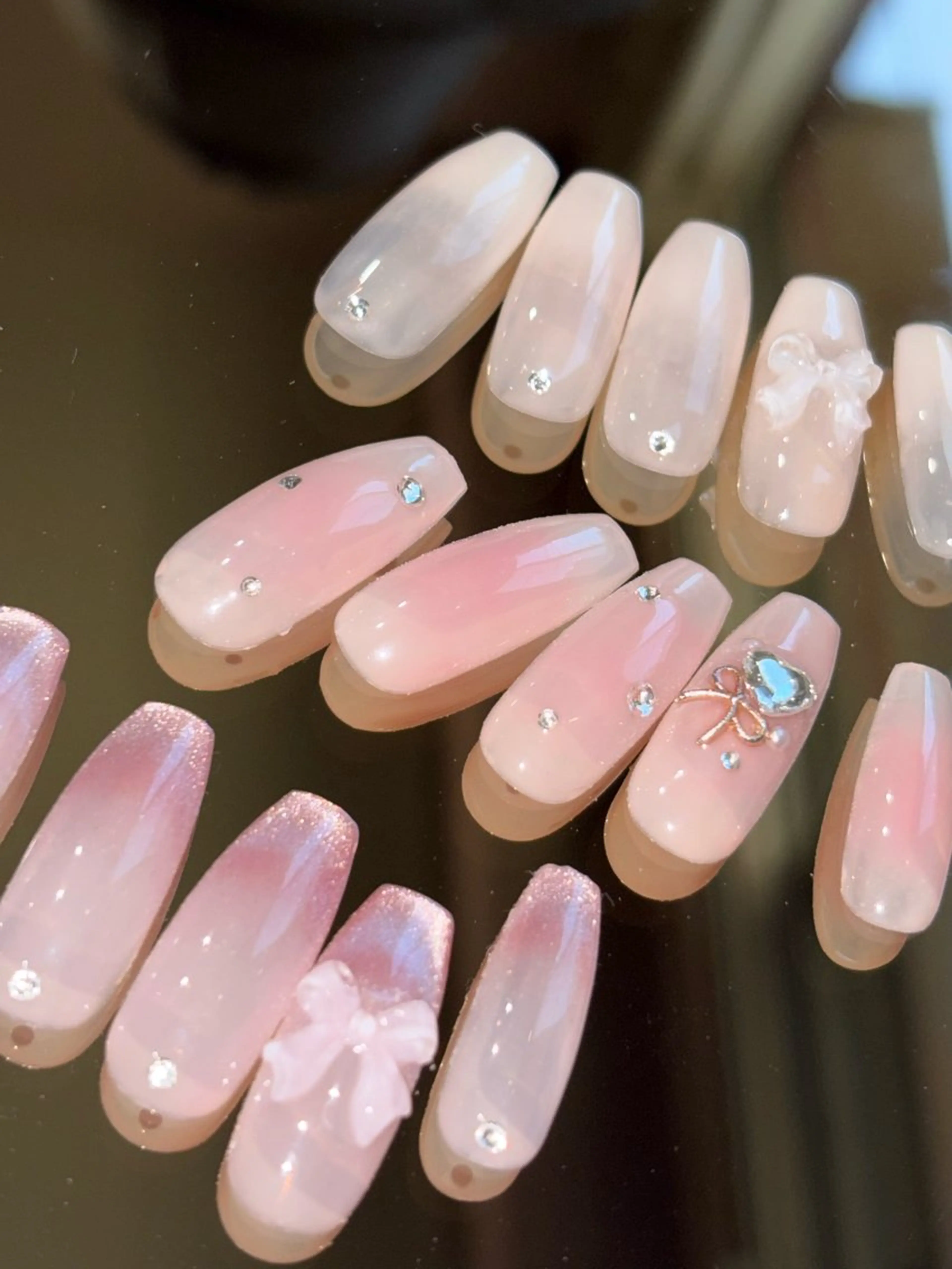 ネイル émure. パラジェル認定サロンのネイルデザイン