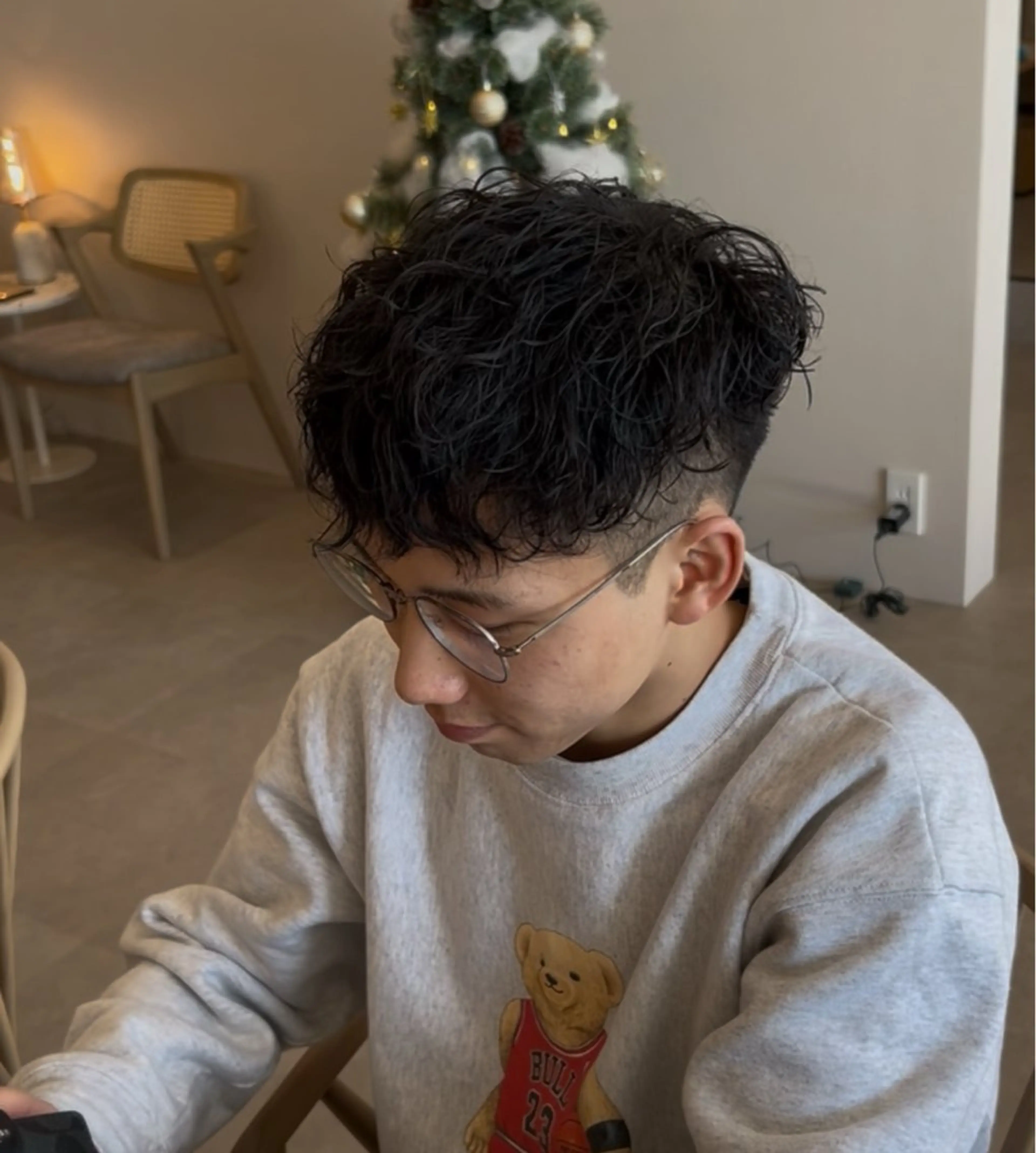 メンズ カット パーマ カイト/透明感カラー /艶髪のヘアスタイル