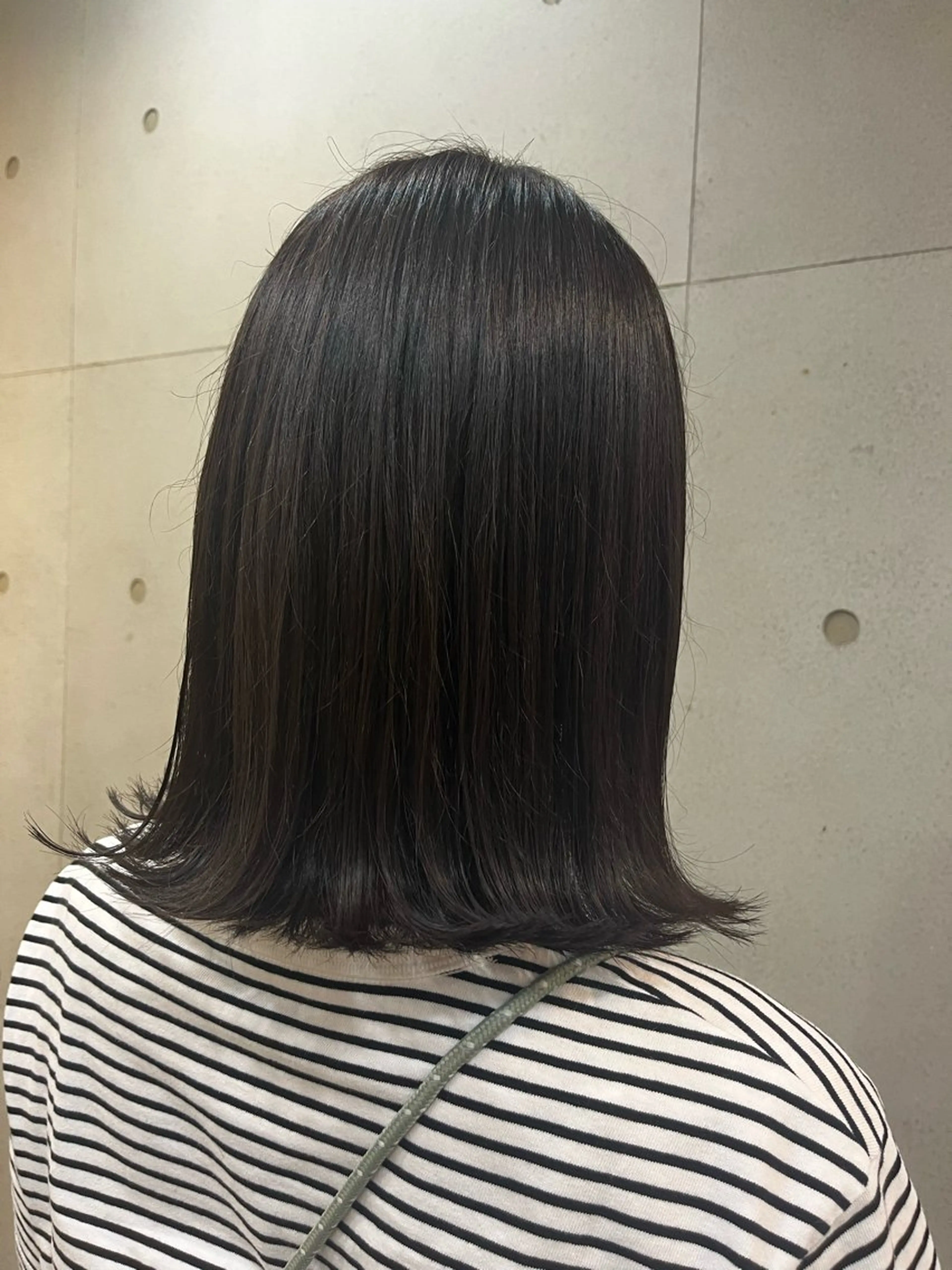 ミディアム おせ ちさとのヘアスタイル
