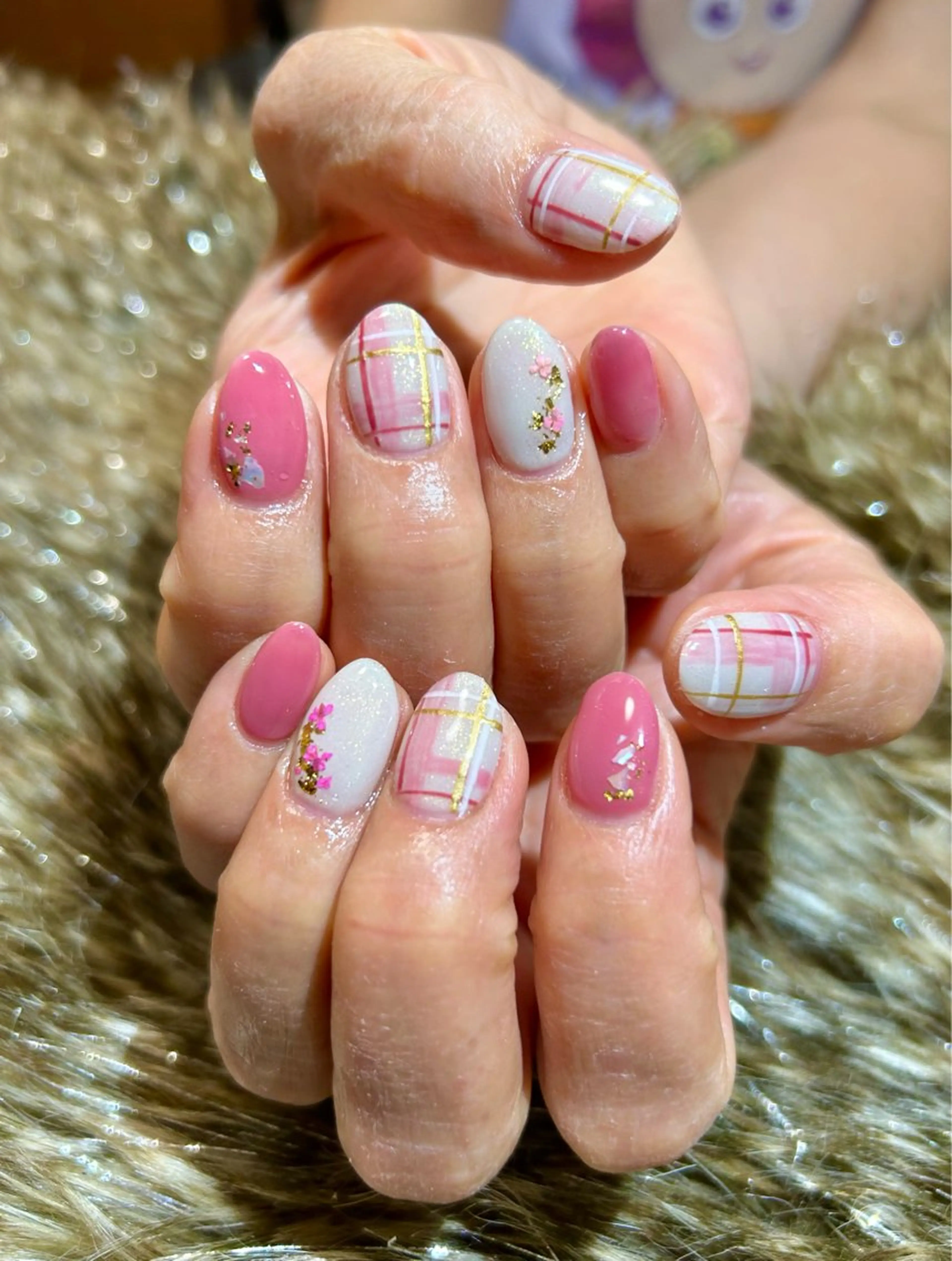 ネイル ハンドネイル ハンドケア 🌙都岡 ムーンネイルのネイルデザイン