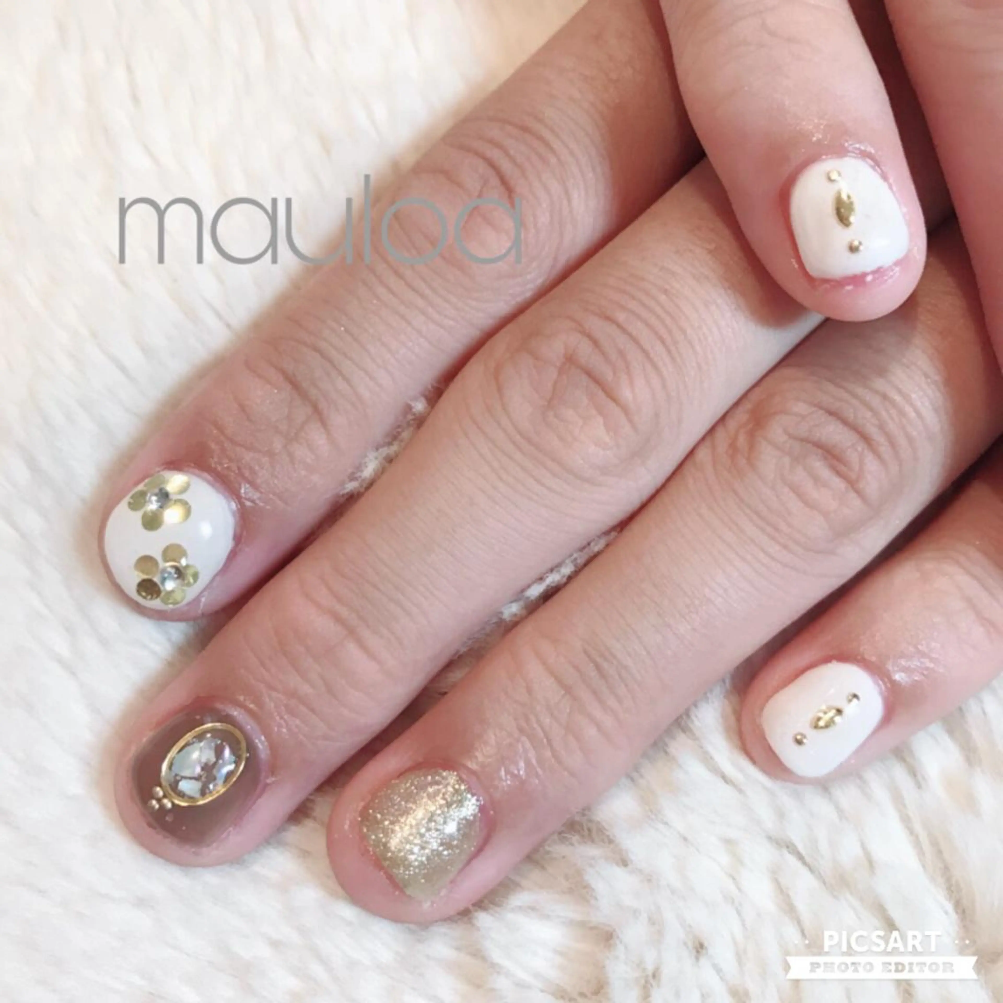 ネイル ブラウン 卒業式 ホワイト pipi ..のネイルデザイン