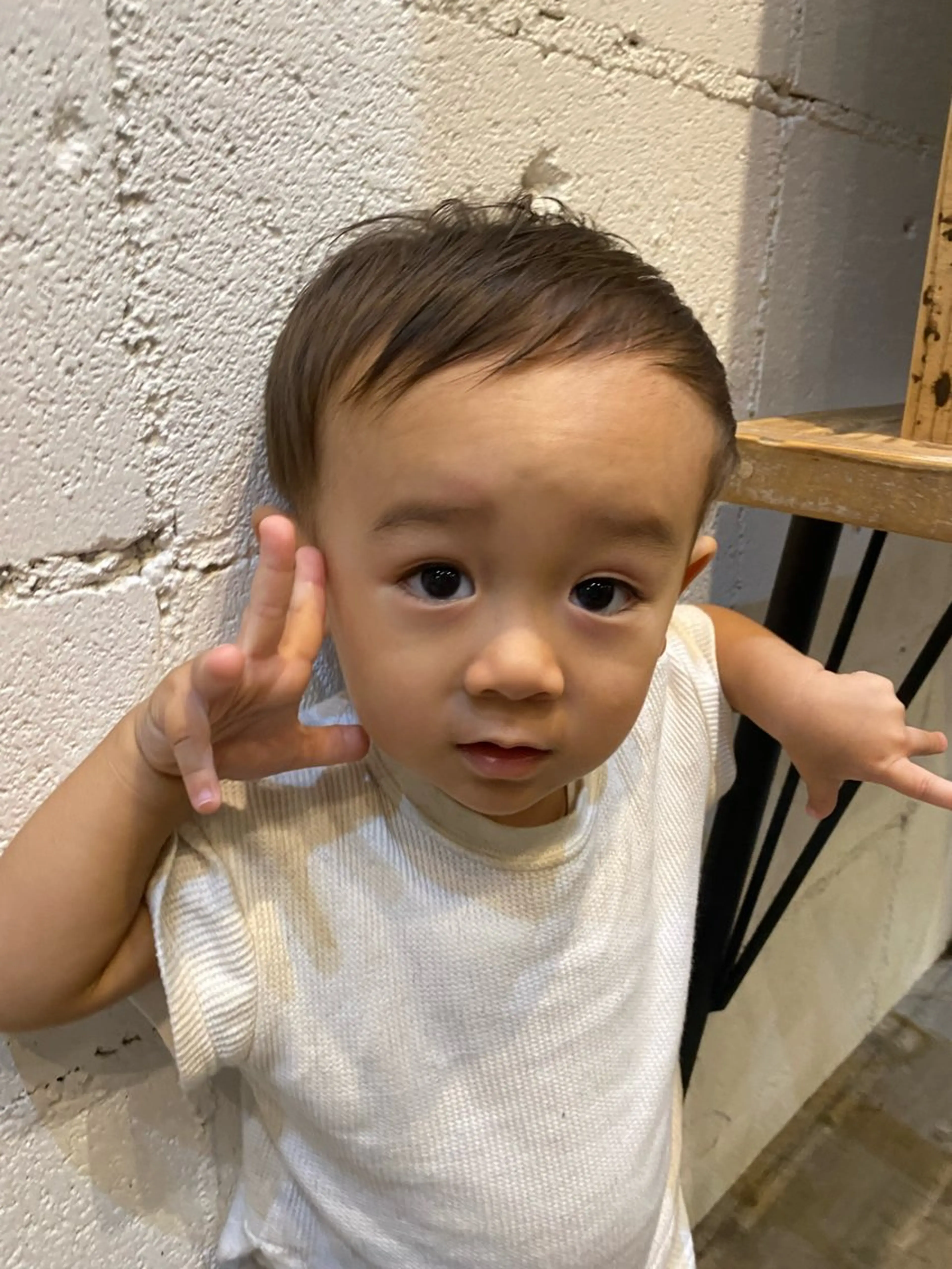 ショート キッズ カット 岡田 奈々のヘアスタイル