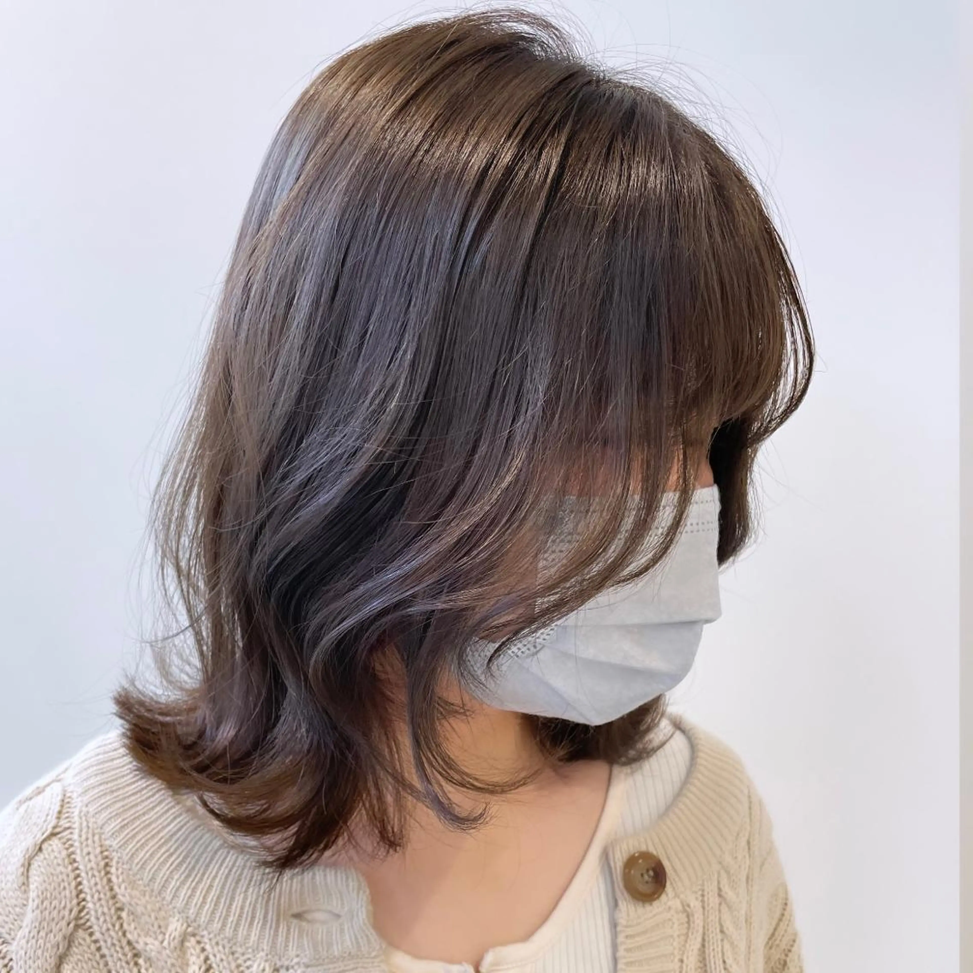 ミディアム カラー 韓国レイヤーカット/ ダブルカラーのヘアスタイル