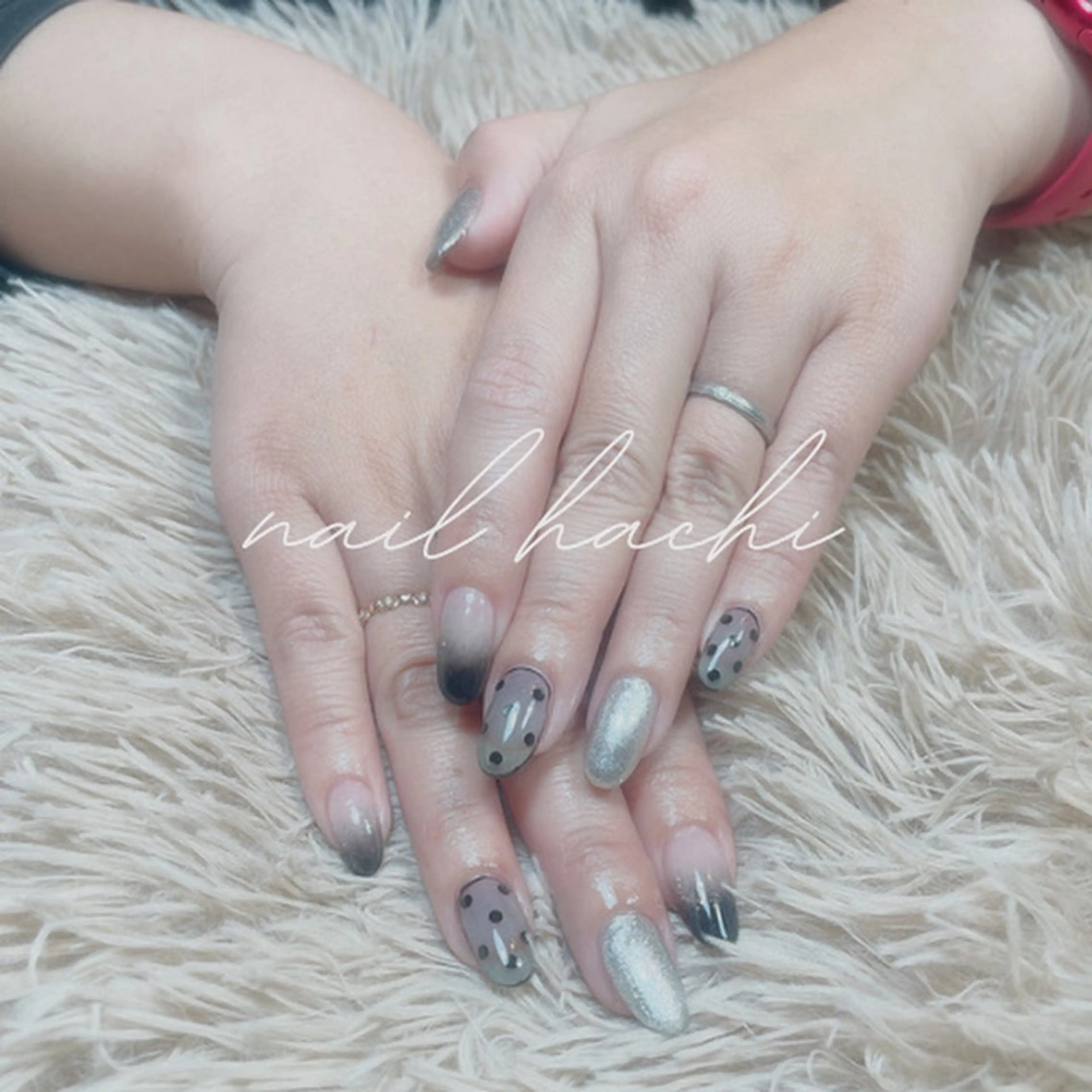 ネイル nail hachiのネイルデザイン