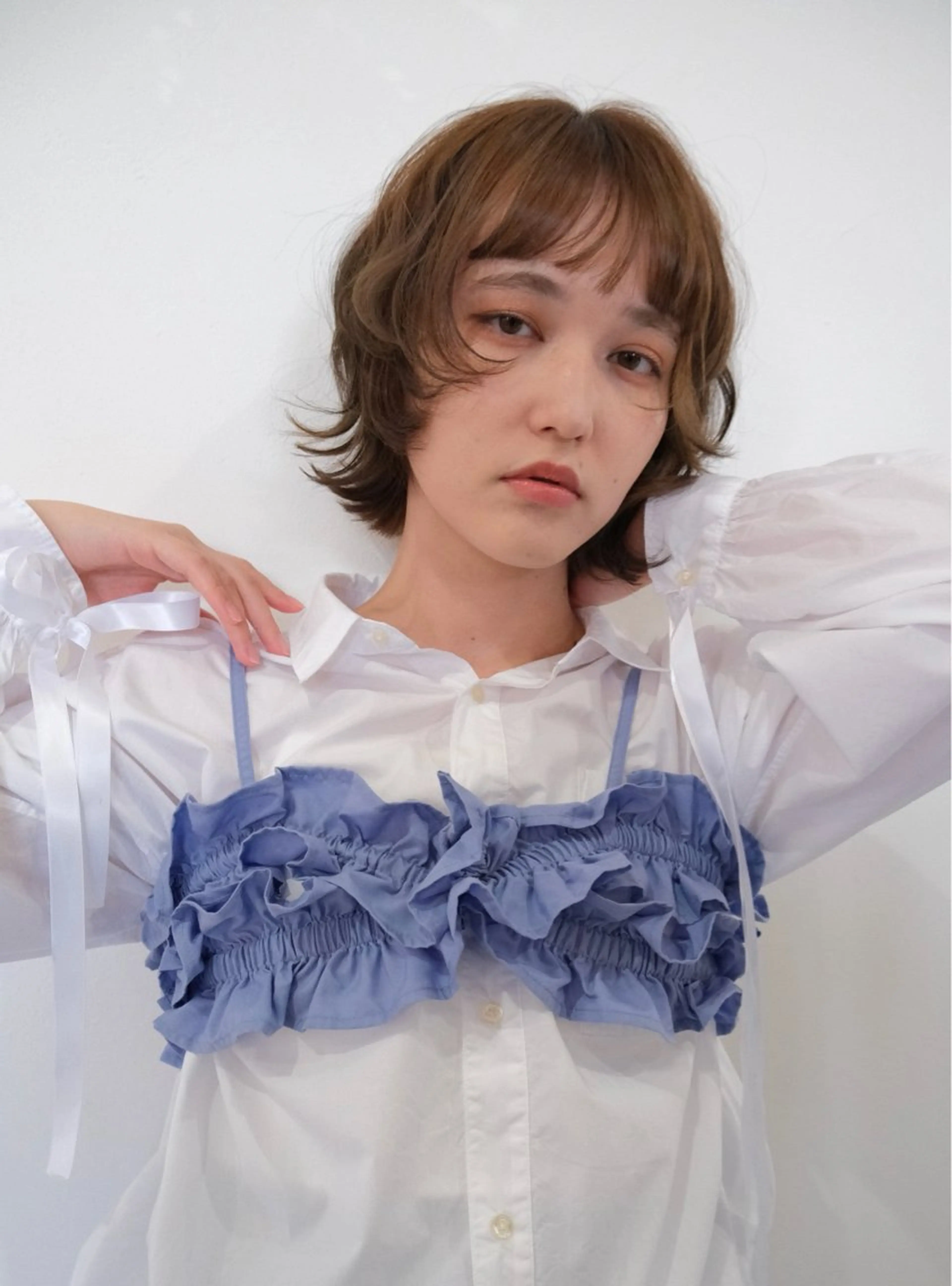 ミディアム カラー ボブ 外ハネヘア カット ヘアカラー トリートメント 真弓 理沙/艶カラーのヘアスタイル