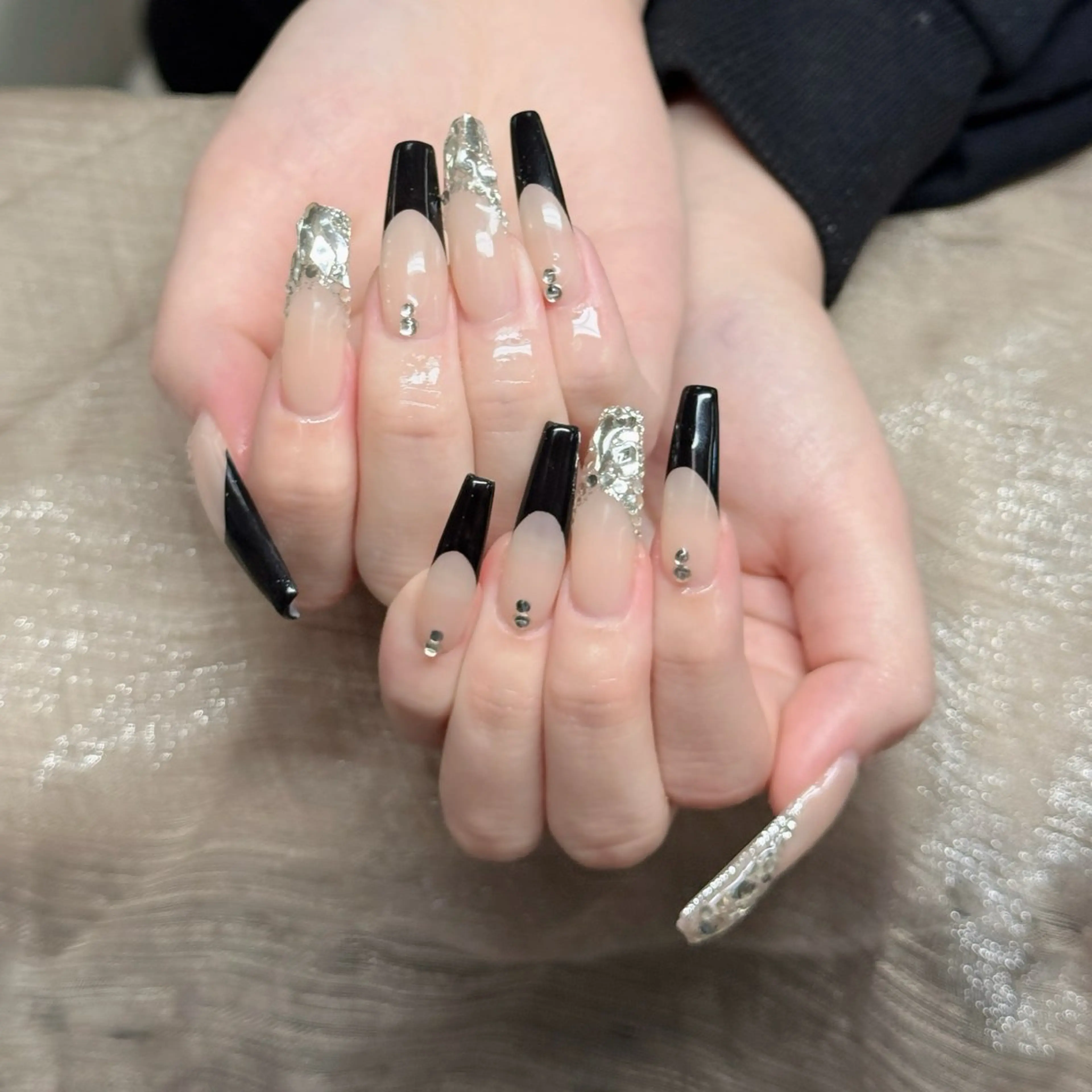 ネイル フットネイル フレンチネイル グラデーション 韓国ネイル ロングネイル ハンドネイル Hani Nail Salonのネイルデザイン