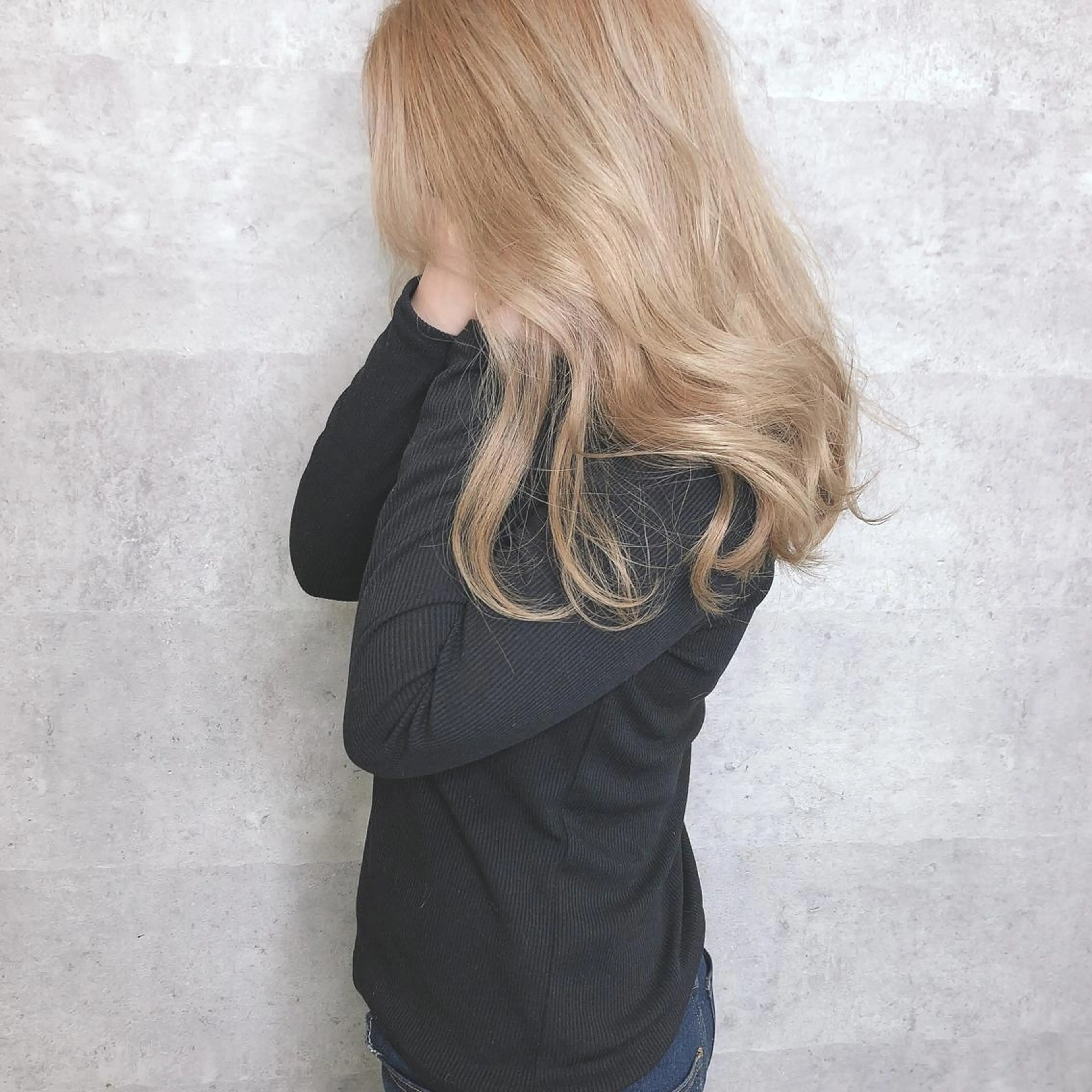 セミロング カラー 髪質改善 中川　翔のヘアスタイル