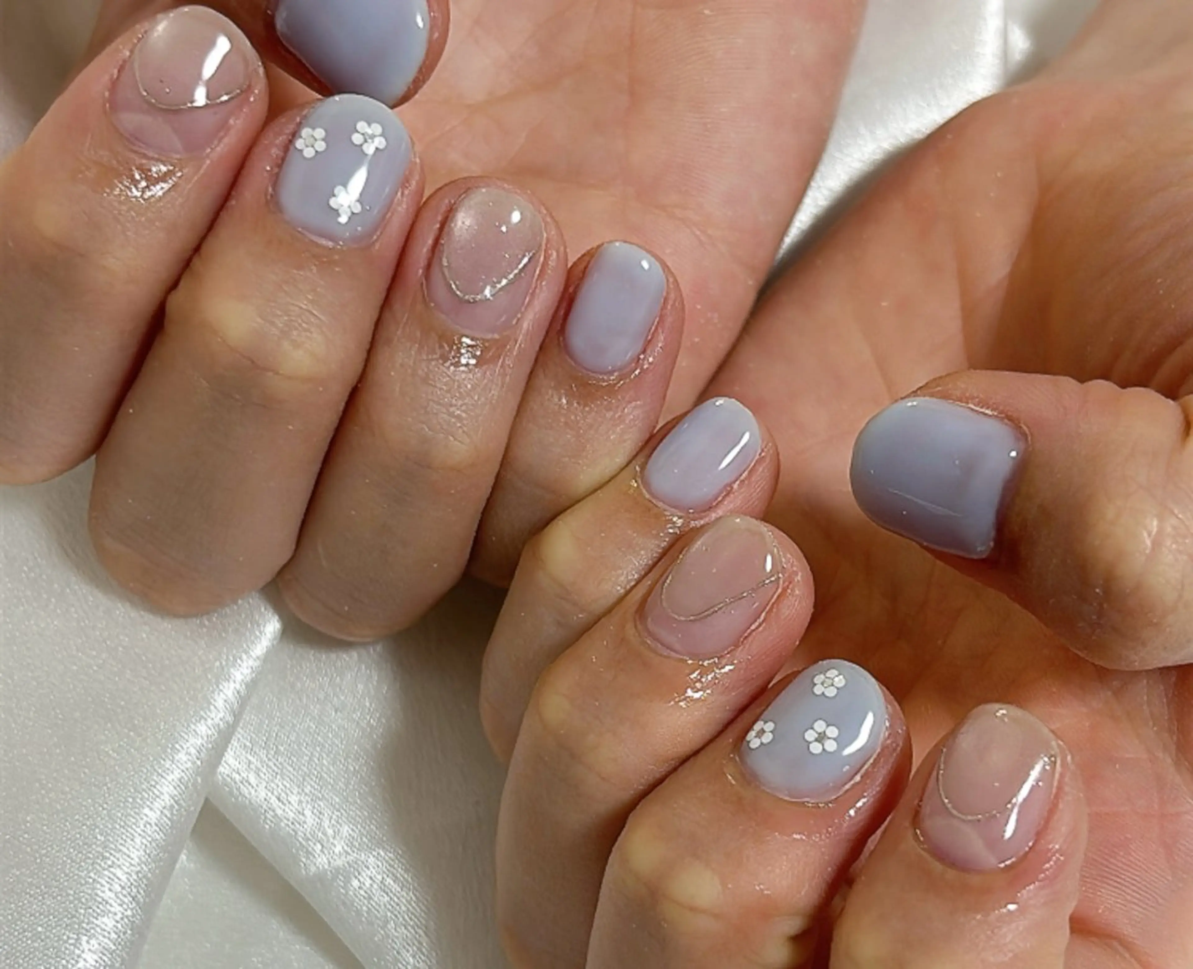 ネイル オーロラネイル 桜ネイル フラワーネイル フットネイル フレンチネイル ハンドネイル kikinail 溝の口のネイルデザイン