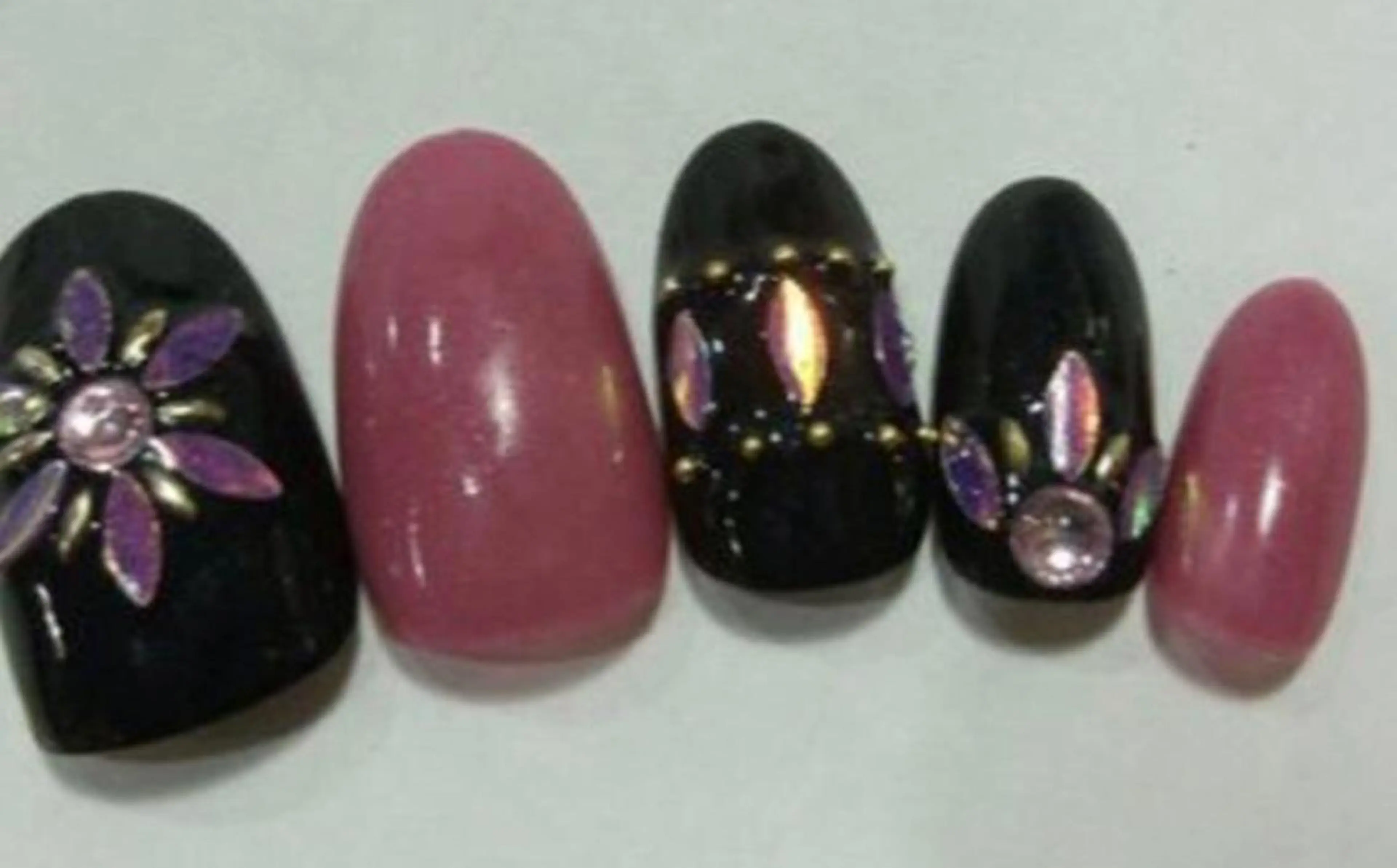 ネイル ハンドネイル ゲン レイカのネイルデザイン