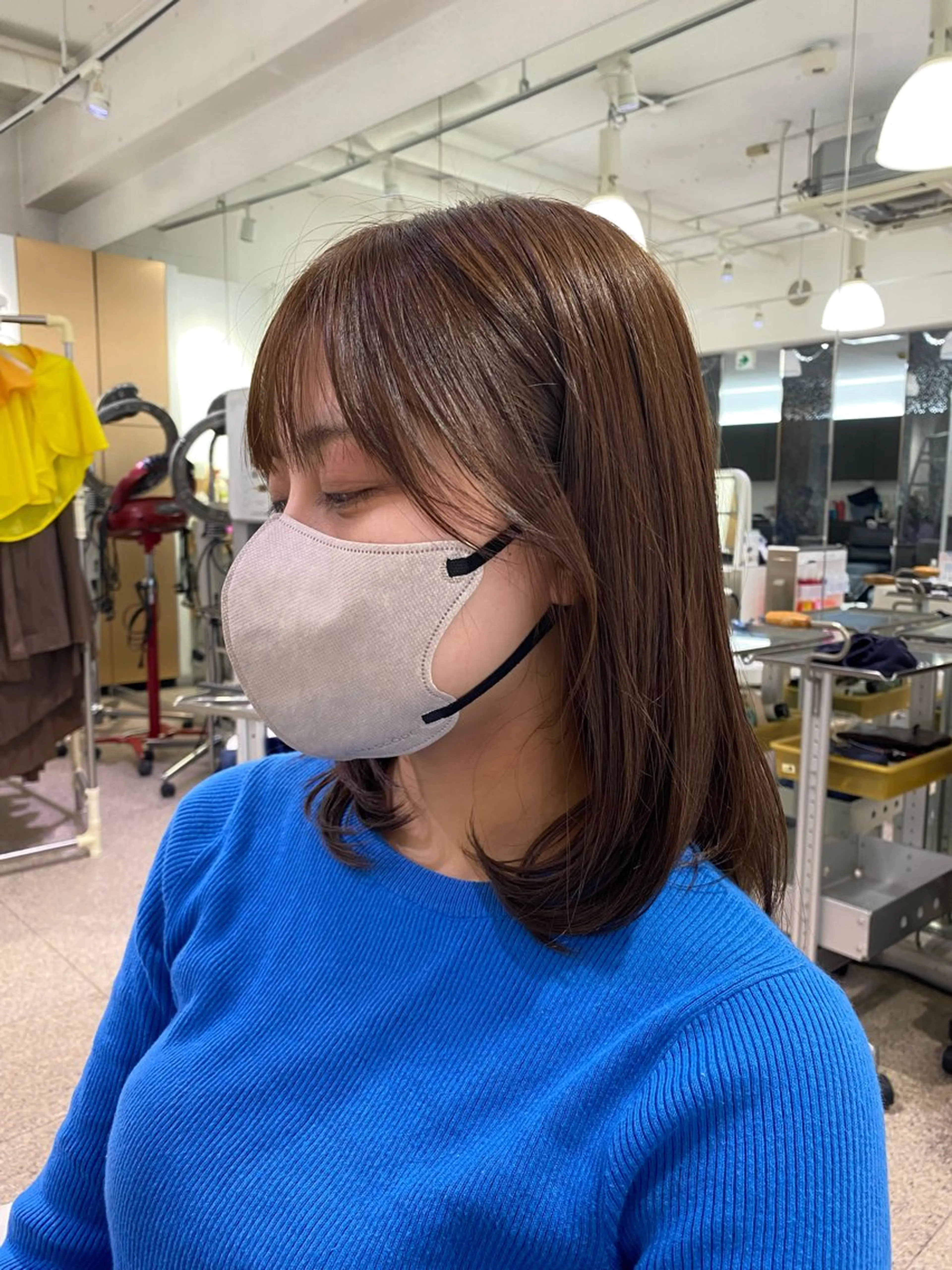 ミディアム 小柳 飛鷹のヘアスタイル