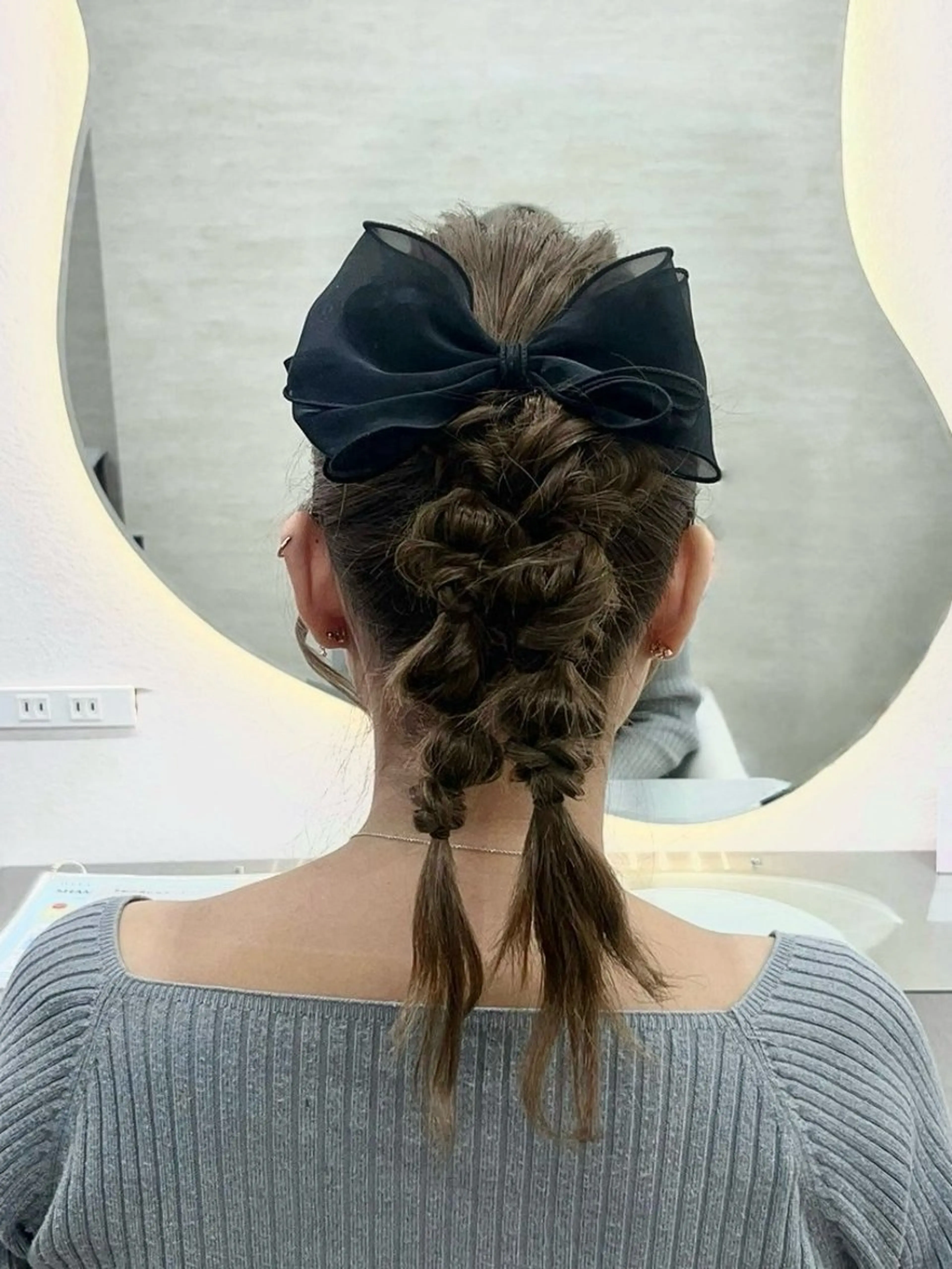 セミロング ヘアセット 艶感ハイトーン/ 池袋/mei🩶のヘアスタイル