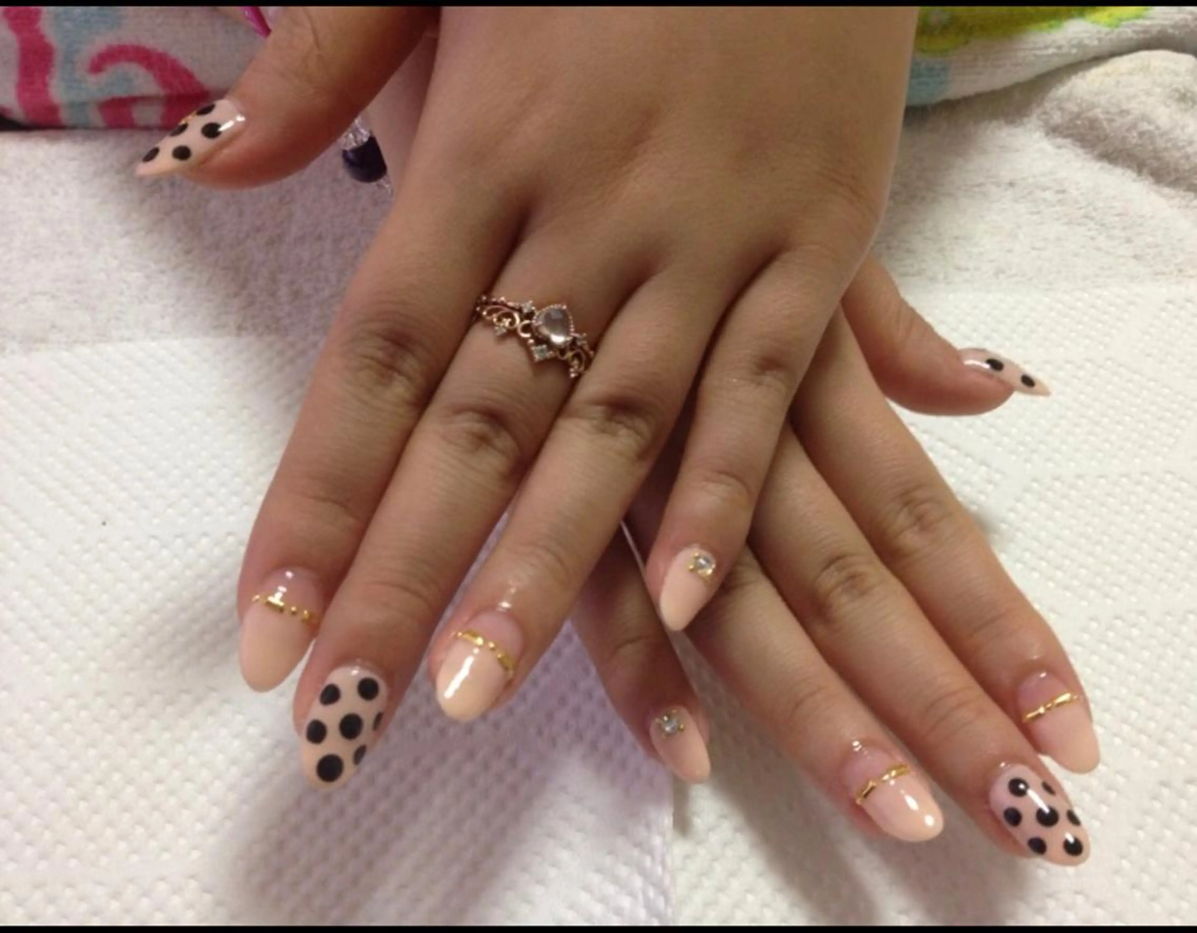 ネイル FERNA フェルナのネイルデザイン