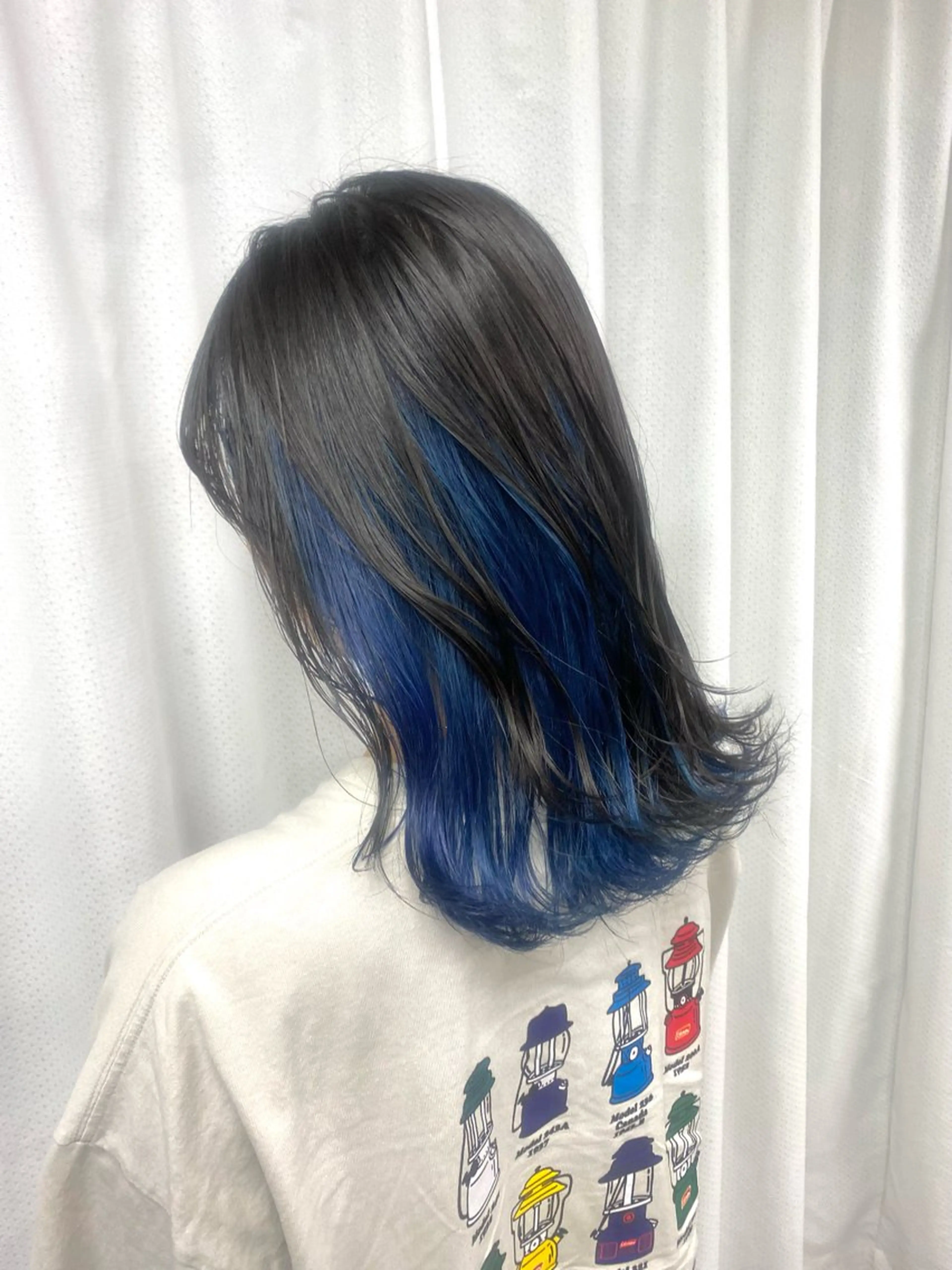 ミディアム カラー ヘアアレンジ アクアカラー ブルーカラー インナーカラー カット ヘアカラー トリートメント 年間1500人担当 代表　南一路のヘアスタイル