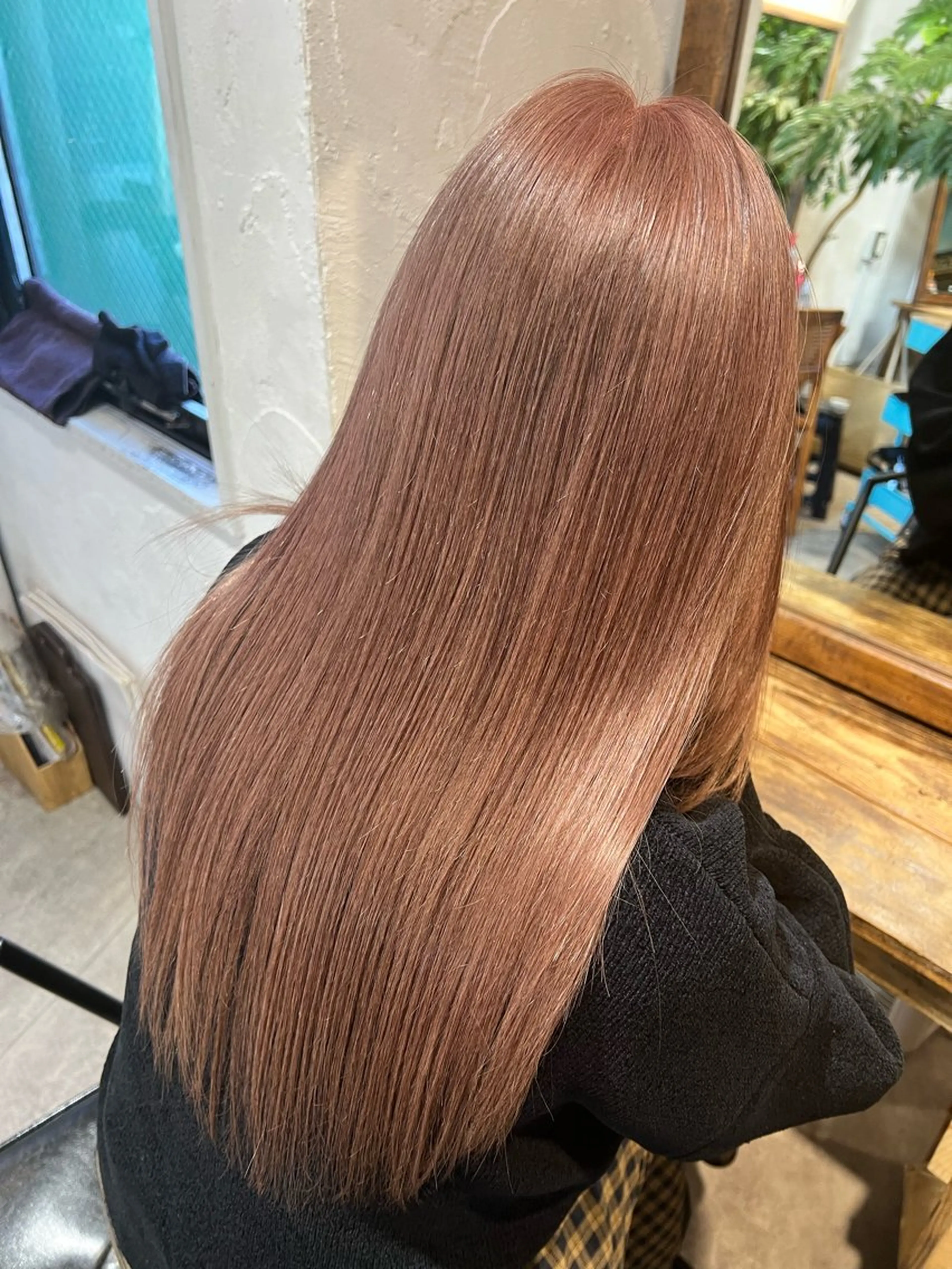 ロング ヘアカラー 縮毛矯正 トリートメント 髪質改善専門店 エイジングケアのヘアスタイル