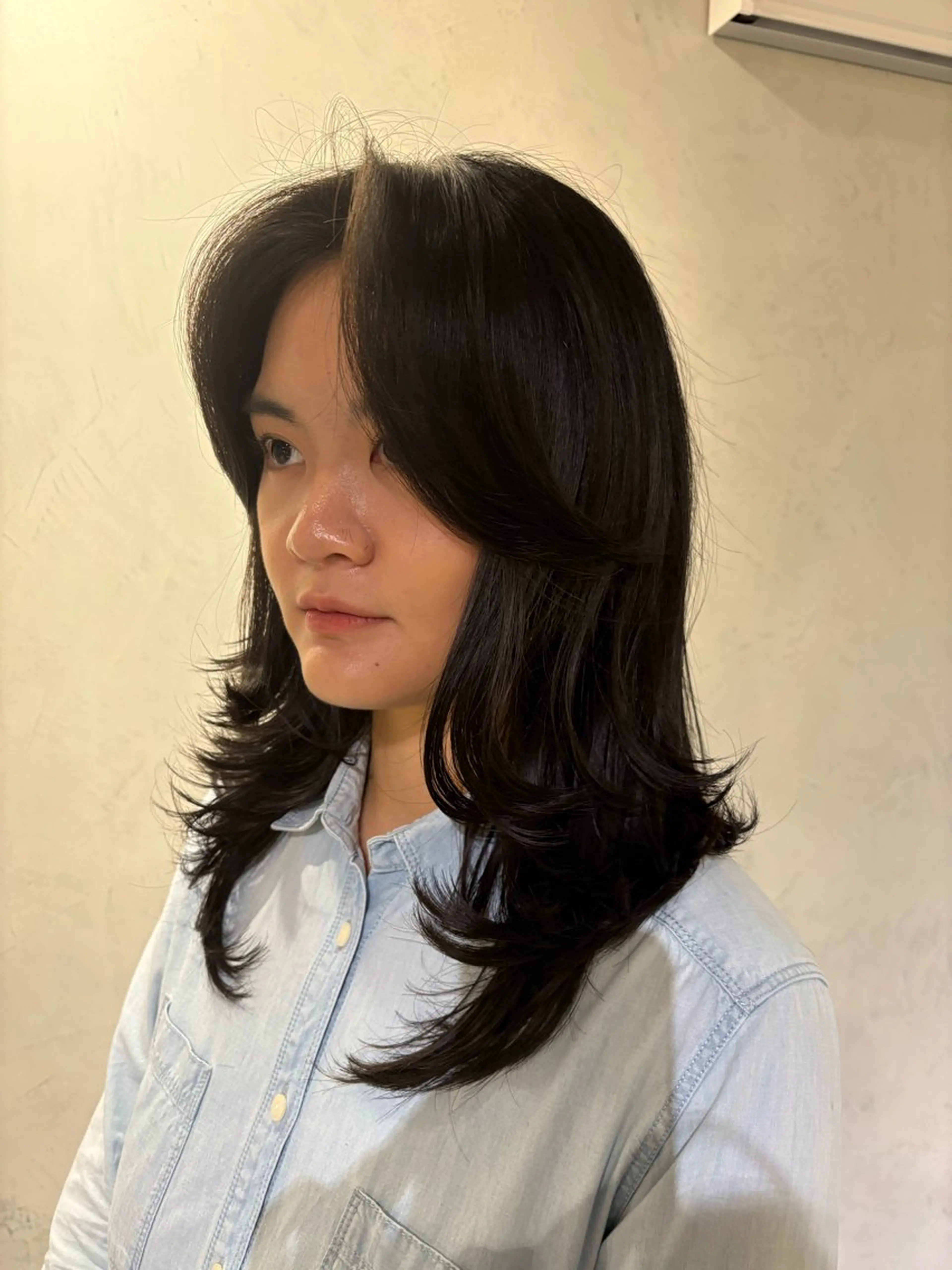 セミロング レイヤーカット 門岡 昌輝のヘアスタイル