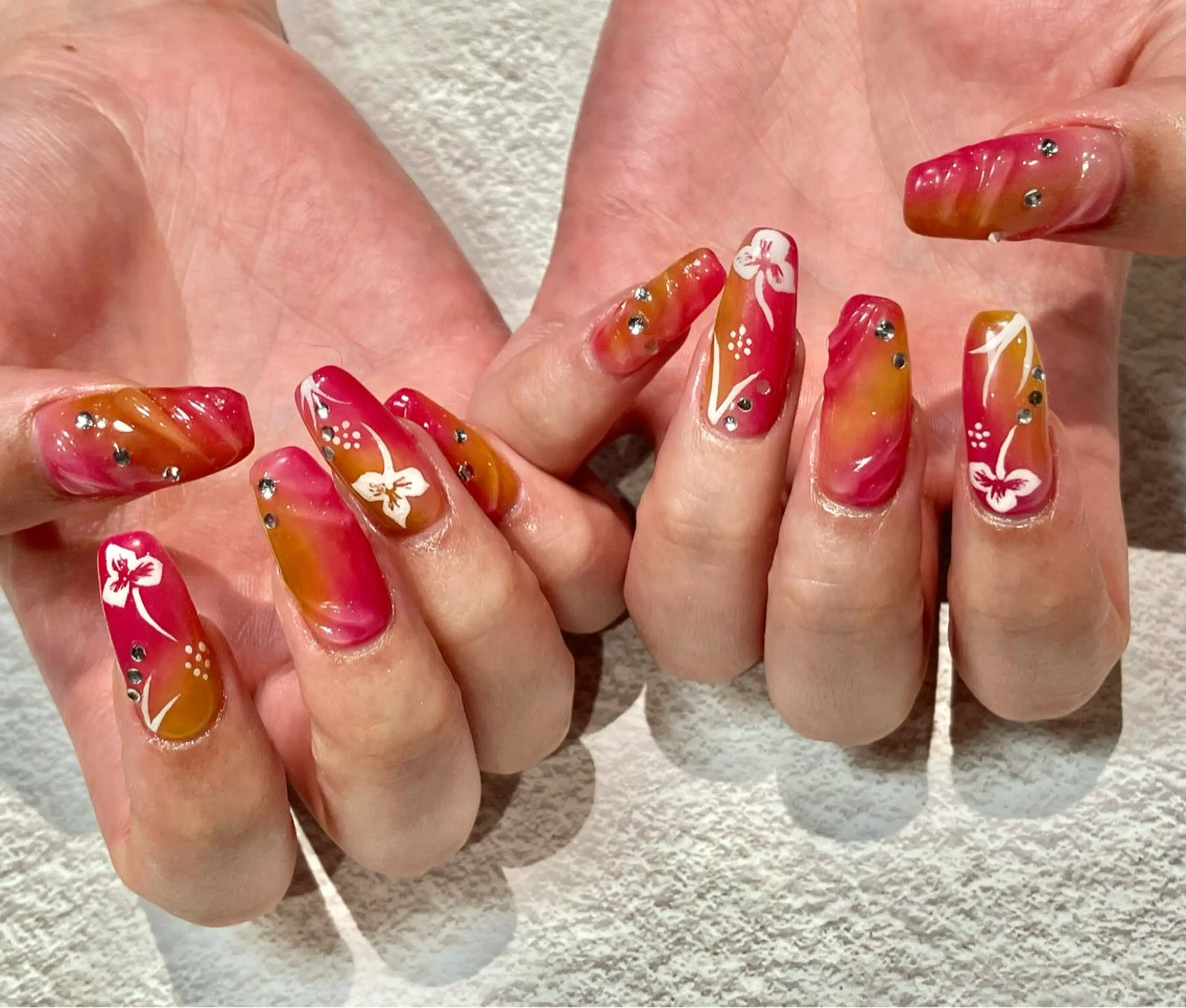 ネイル たまプラーザ ANZUのネイルデザイン