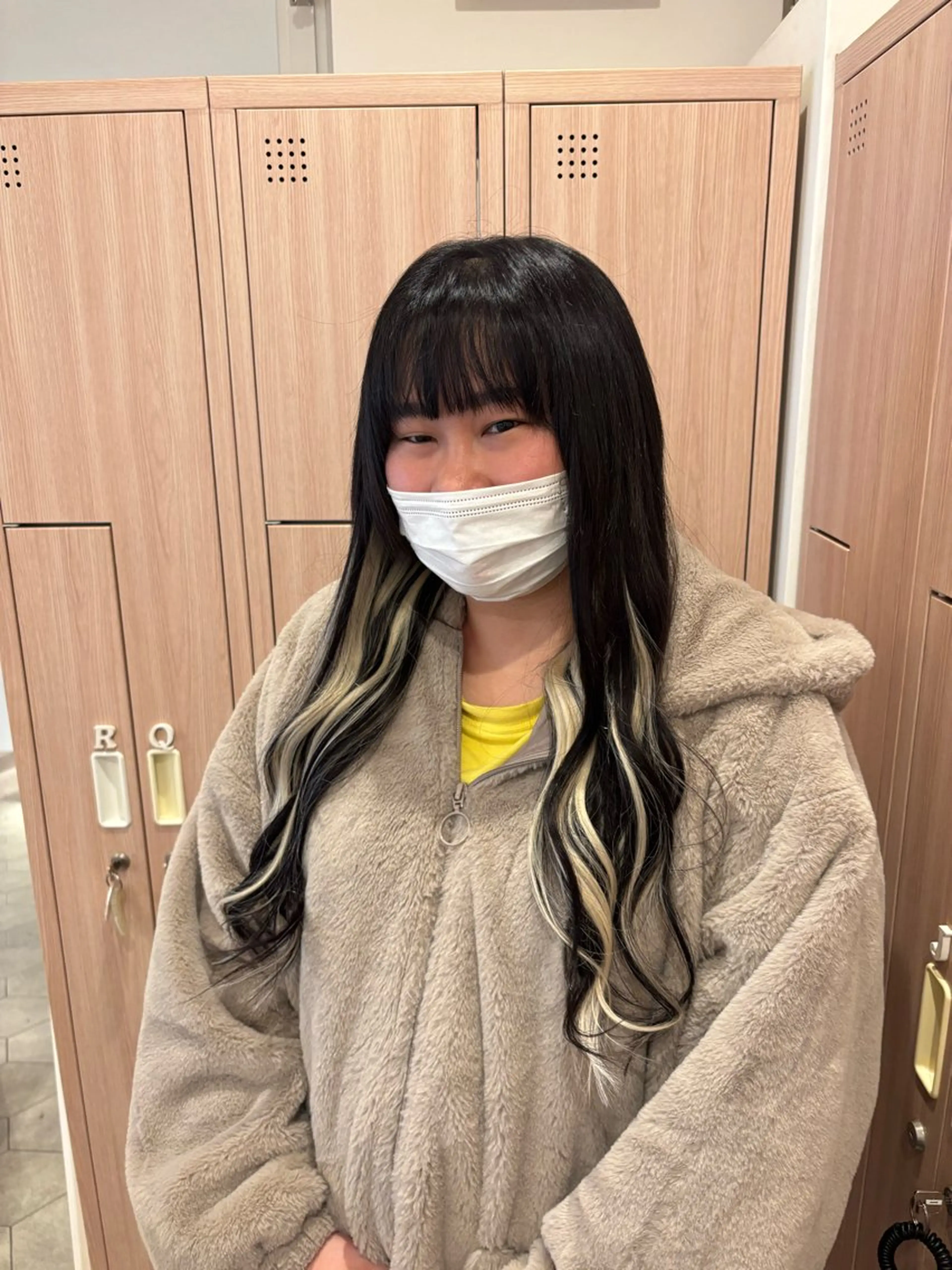 【インナー・ハイライトなど】20本　高級人毛100％シールエクステの写真