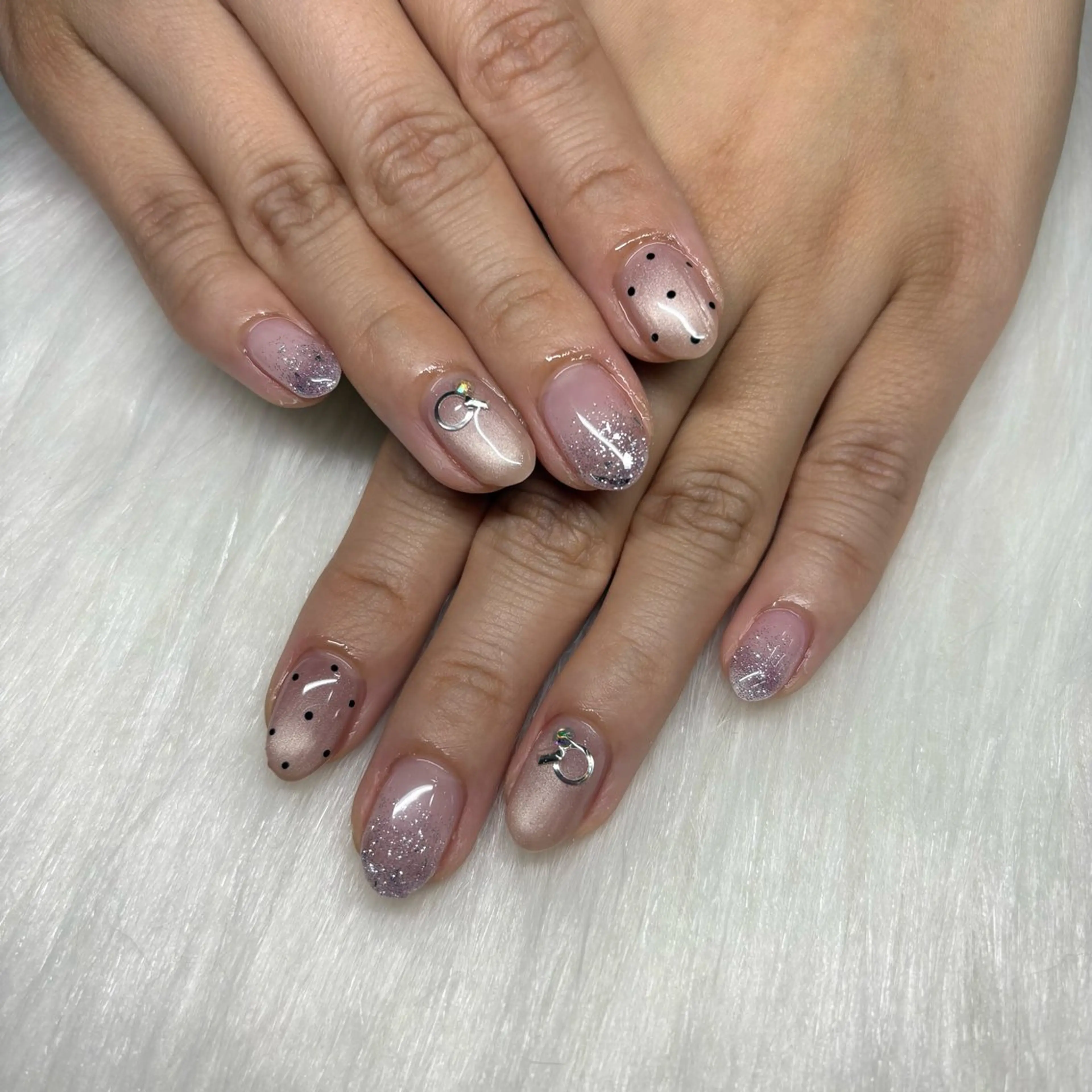 【新規・ハンド・オフあり・デザイン】の写真