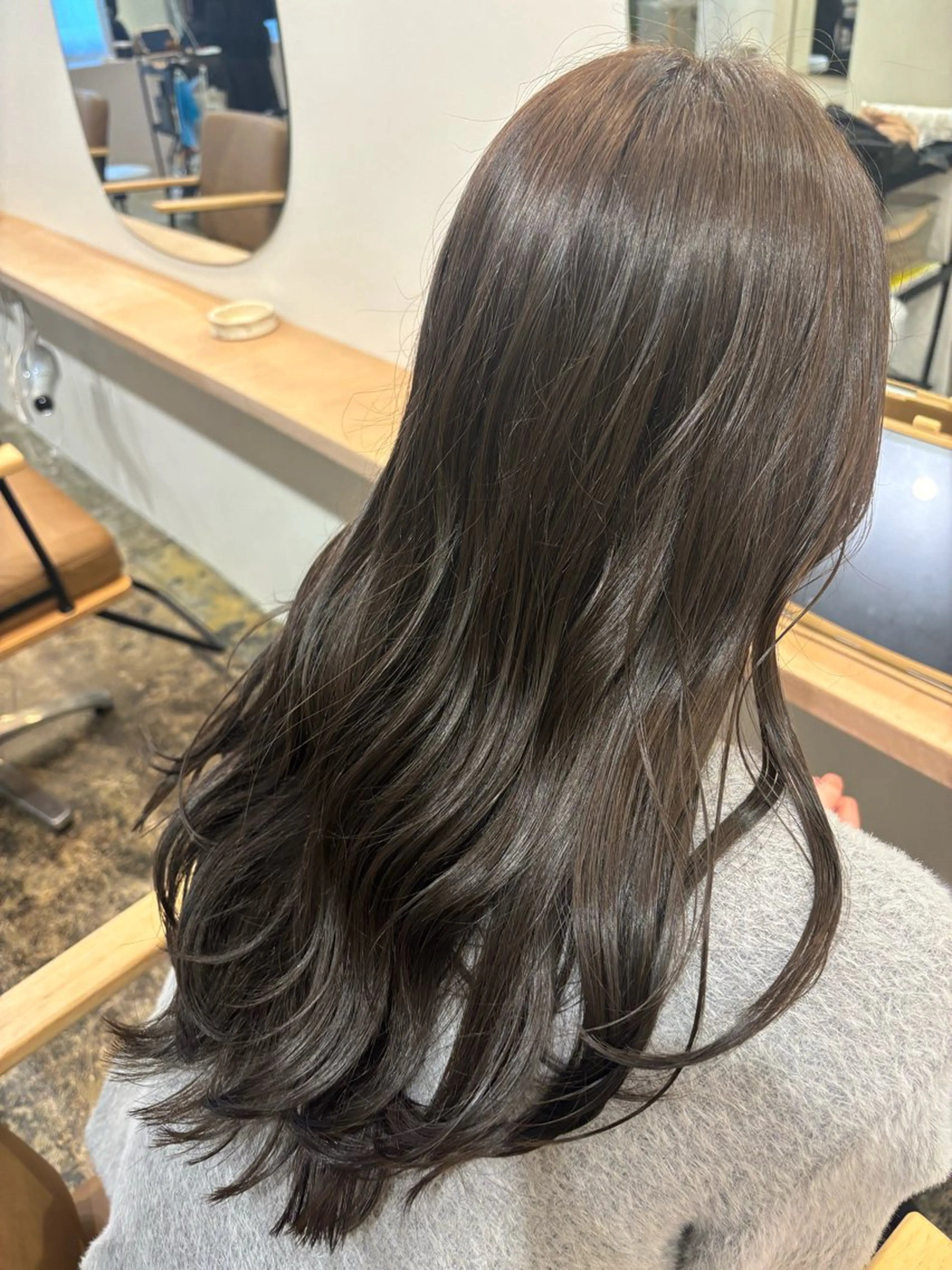 『女性限定』【高発色】カット✂️+スロウカラー+3STEPトリートメント🌷*･の写真