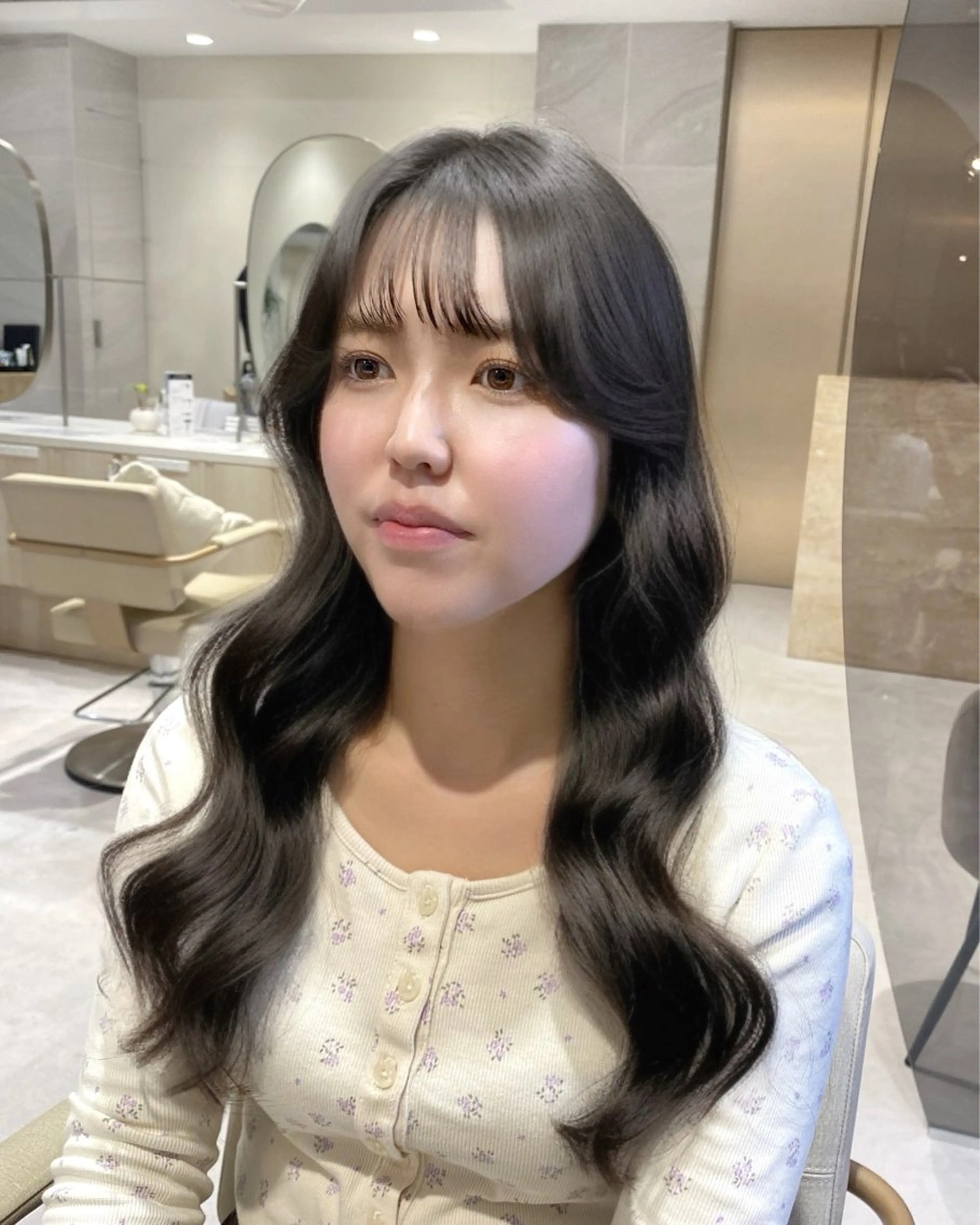 ロング カラー ブラウンカラー ショコラブラウン 韓国風ヘア カット ヘアカラー トリートメント 透明感カラー🌿 グレージュ🐺陽介のヘアスタイル