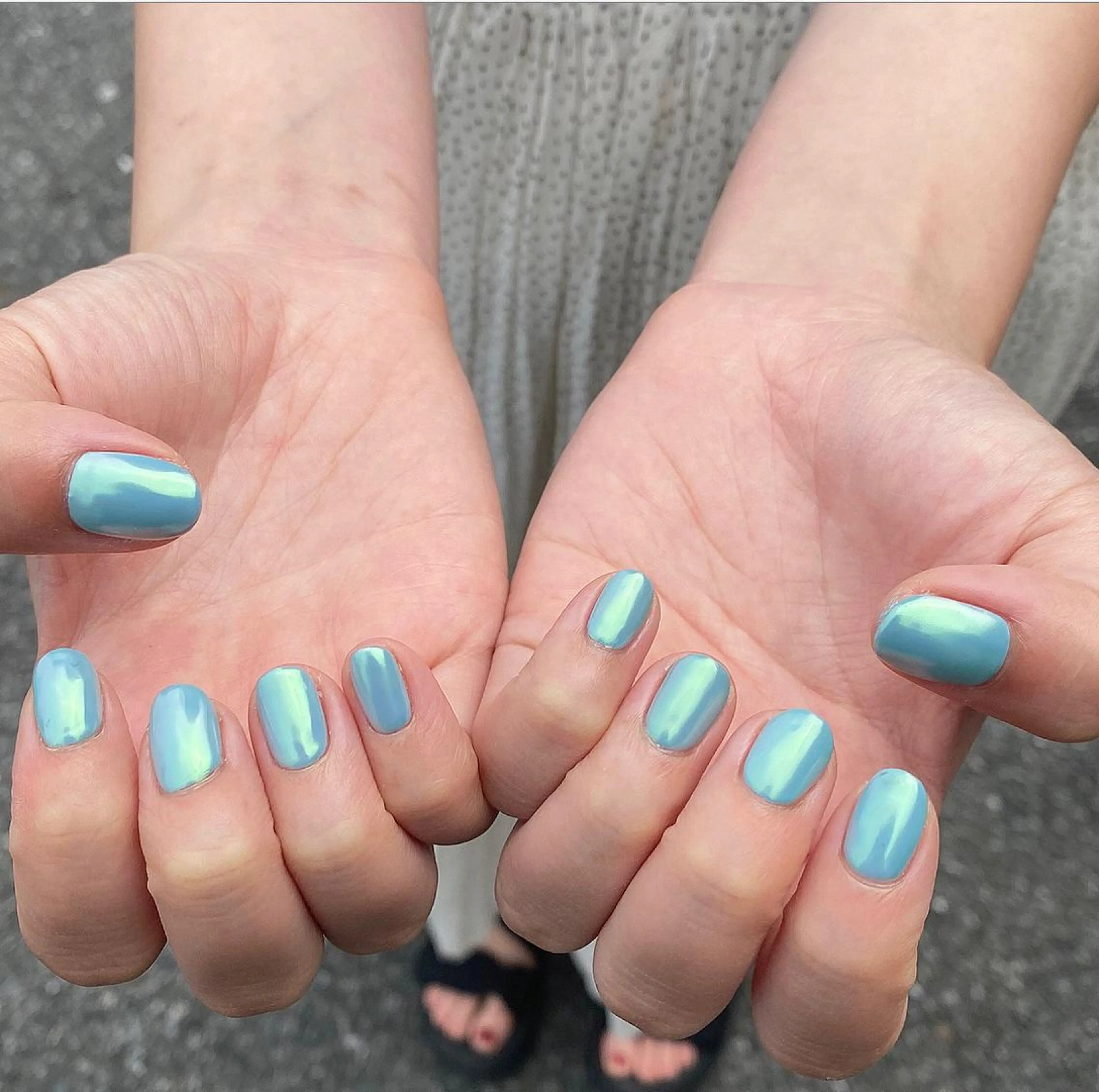 ネイル オーロラネイル 椎葉 麻里矢のネイルデザイン