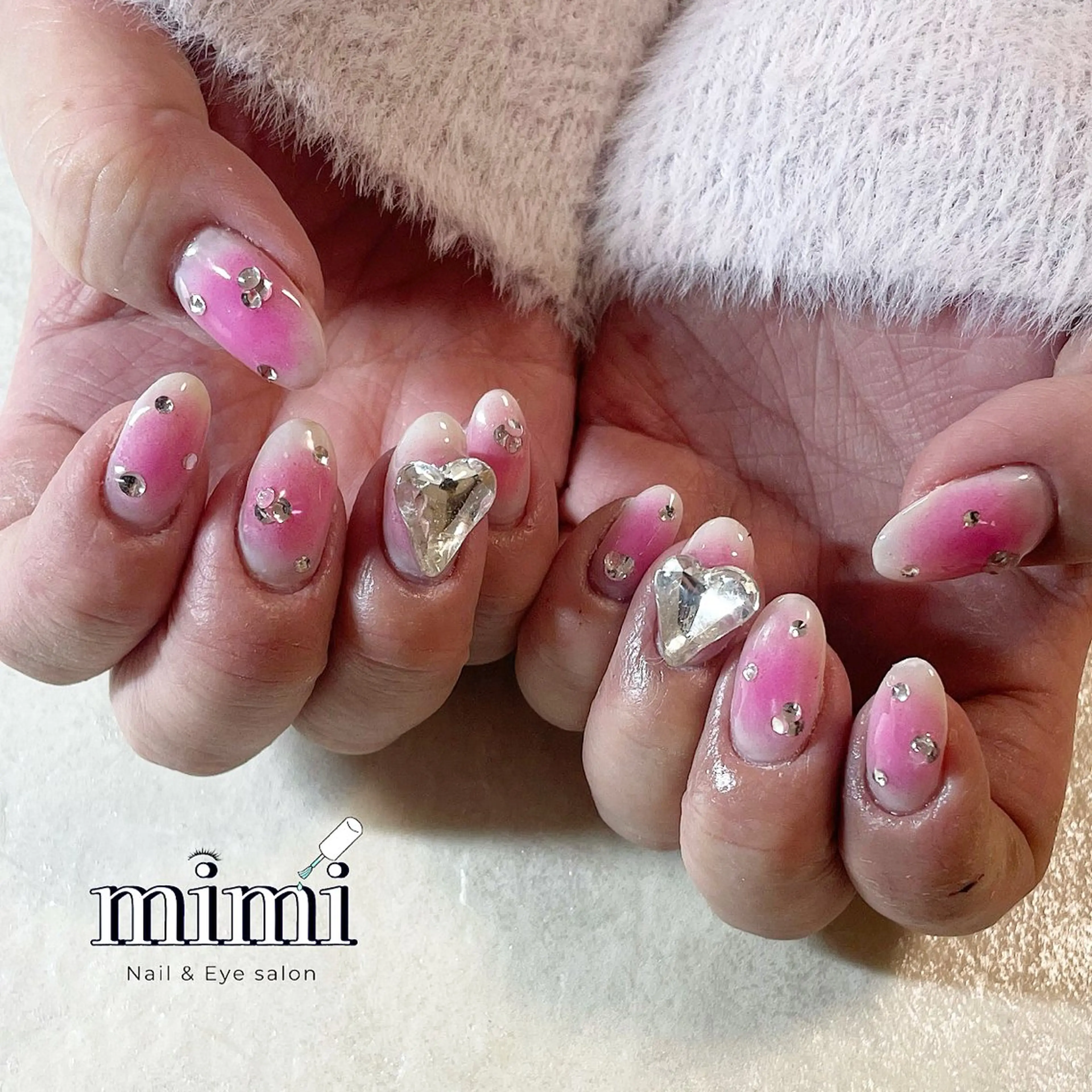 ネイル チークネイル Nail&Eye Ruruのネイルデザイン