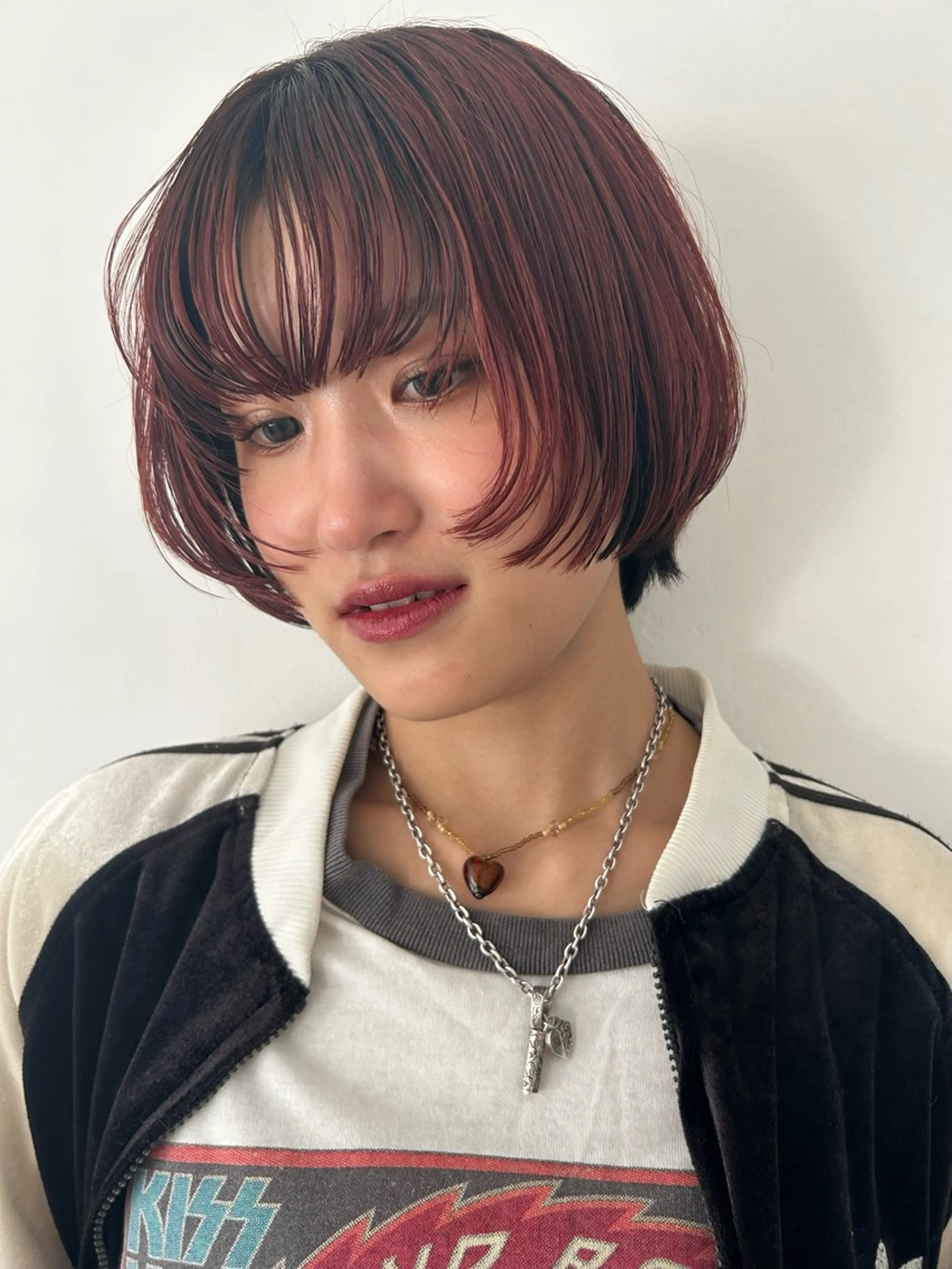 ショート カラー ブリーチ デザインカラー 顔周りカット カラーリスト IKUHOのヘアスタイル