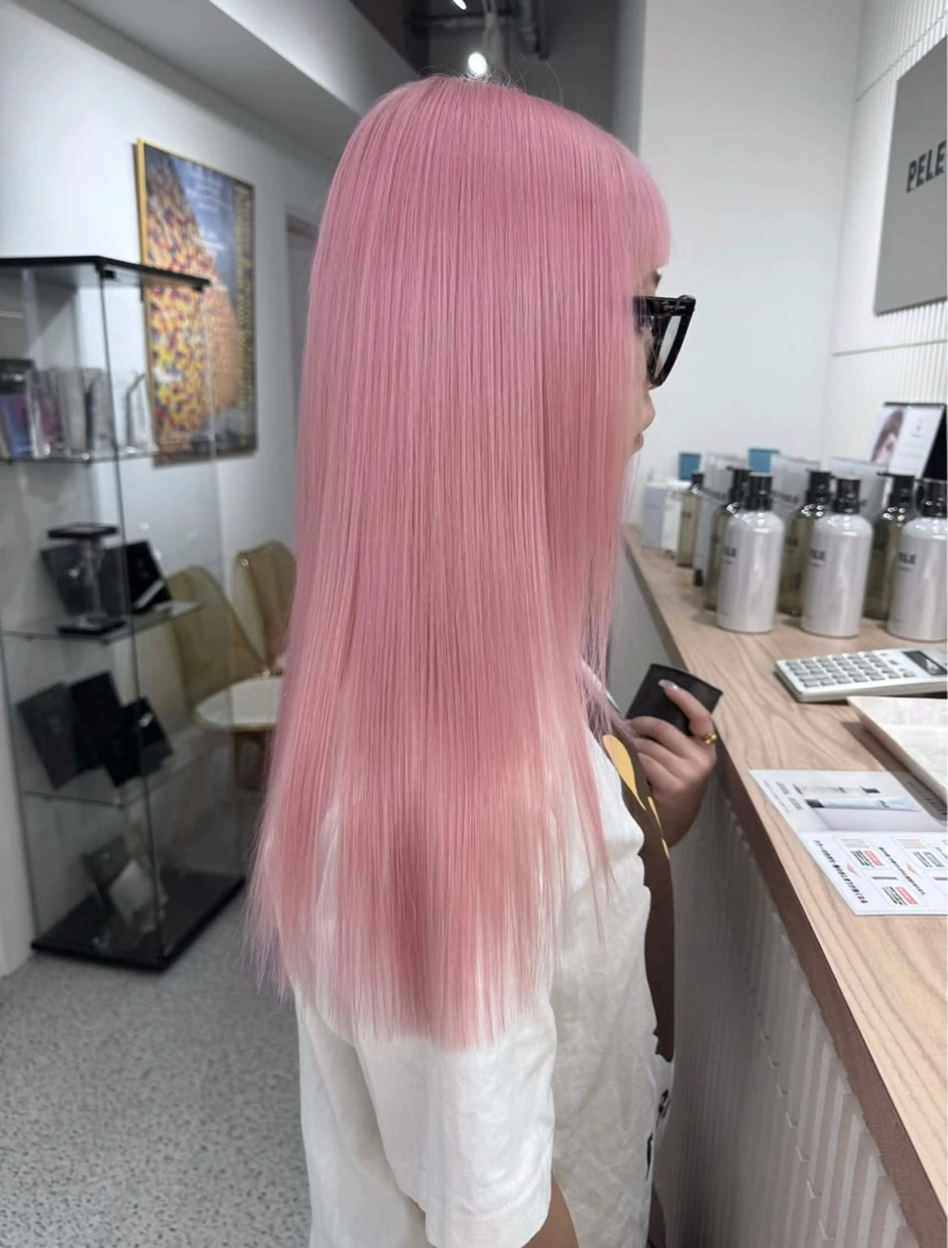 ロング カラー ヘアカラー トリートメント PELE ハイトーン 児玉 大翔のヘアスタイル