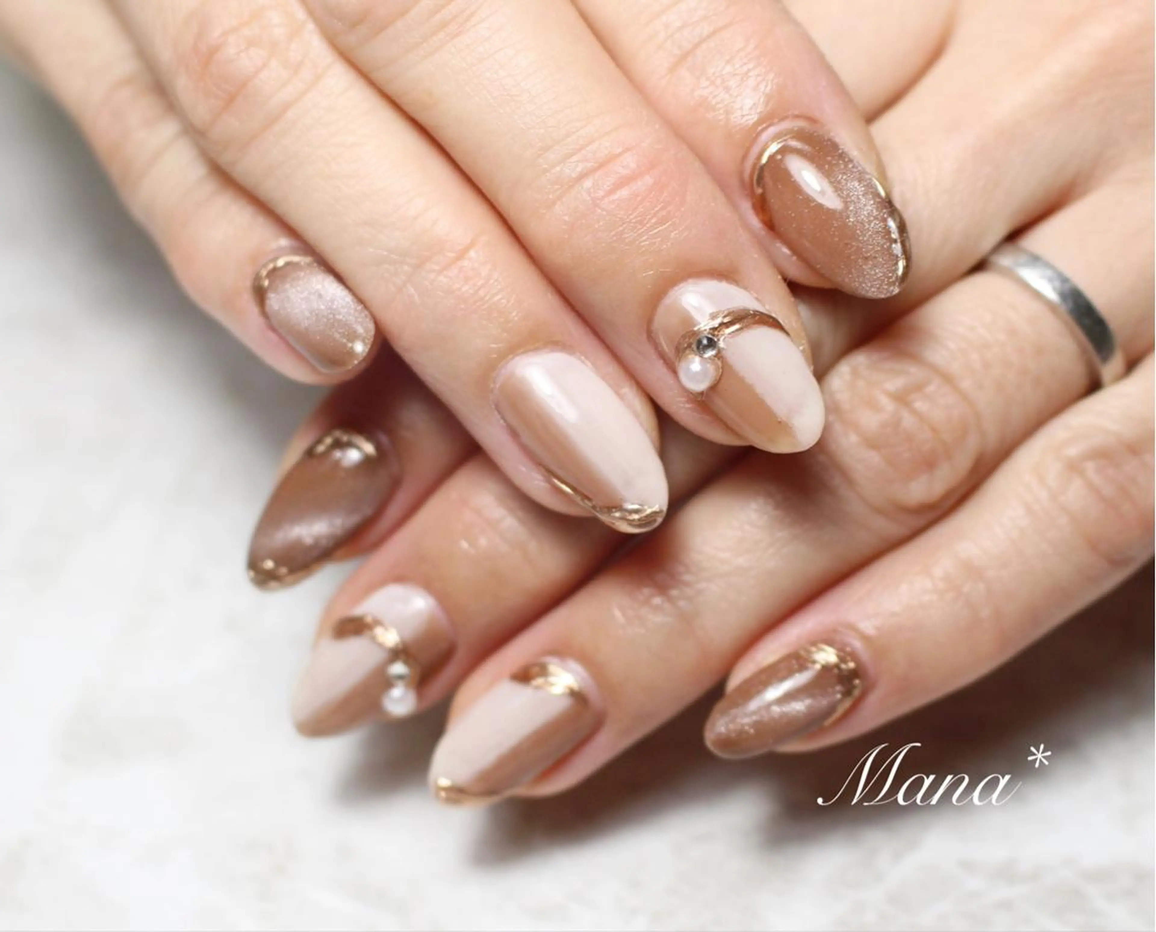 ネイル 塚田 由香里のネイルデザイン