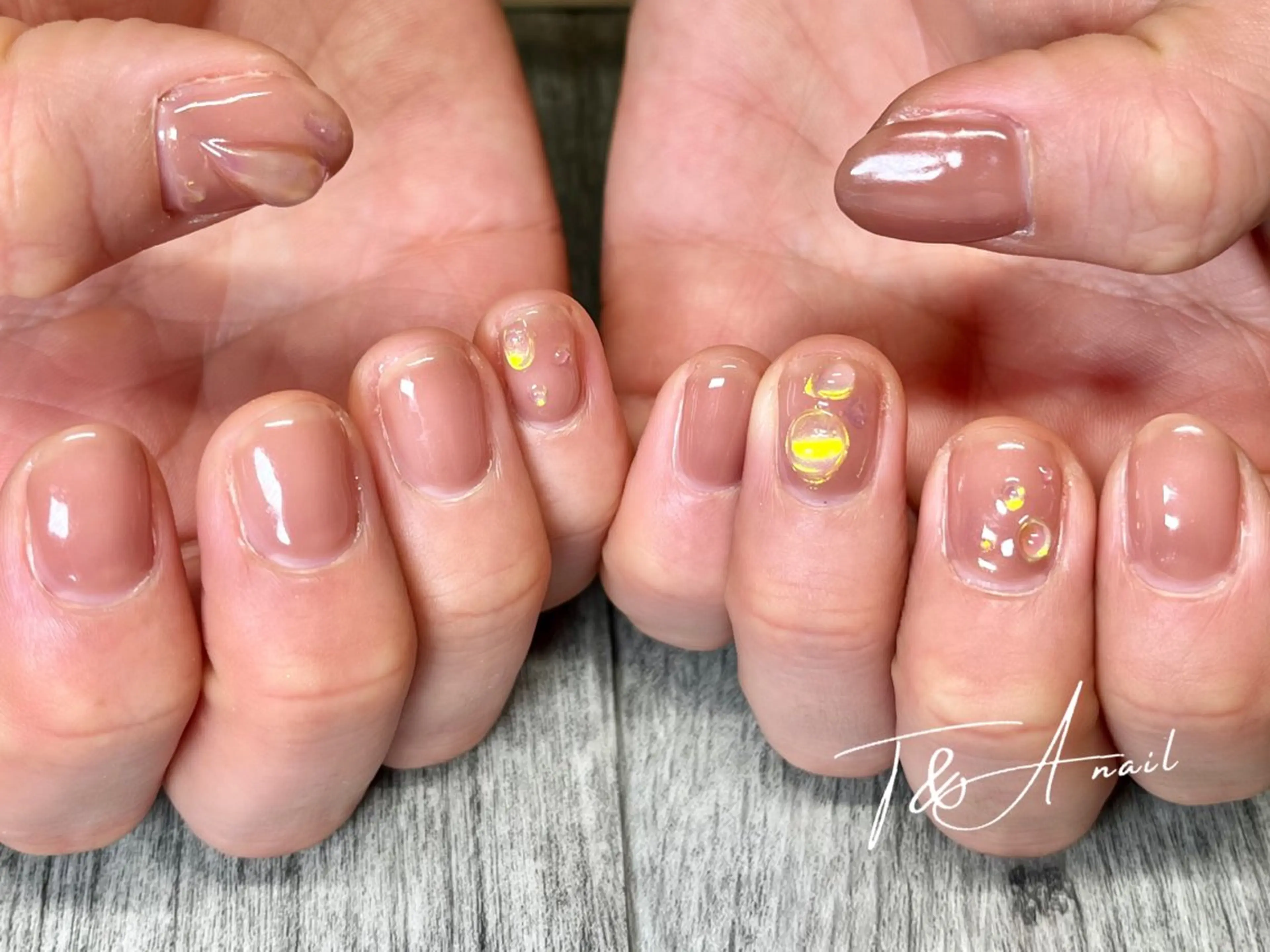 ネイル ジェルネイル キラキラネイル ニュアンスネイル ワンカラーネイル スカルプネイル ハンドネイル T&A nailのネイルデザイン
