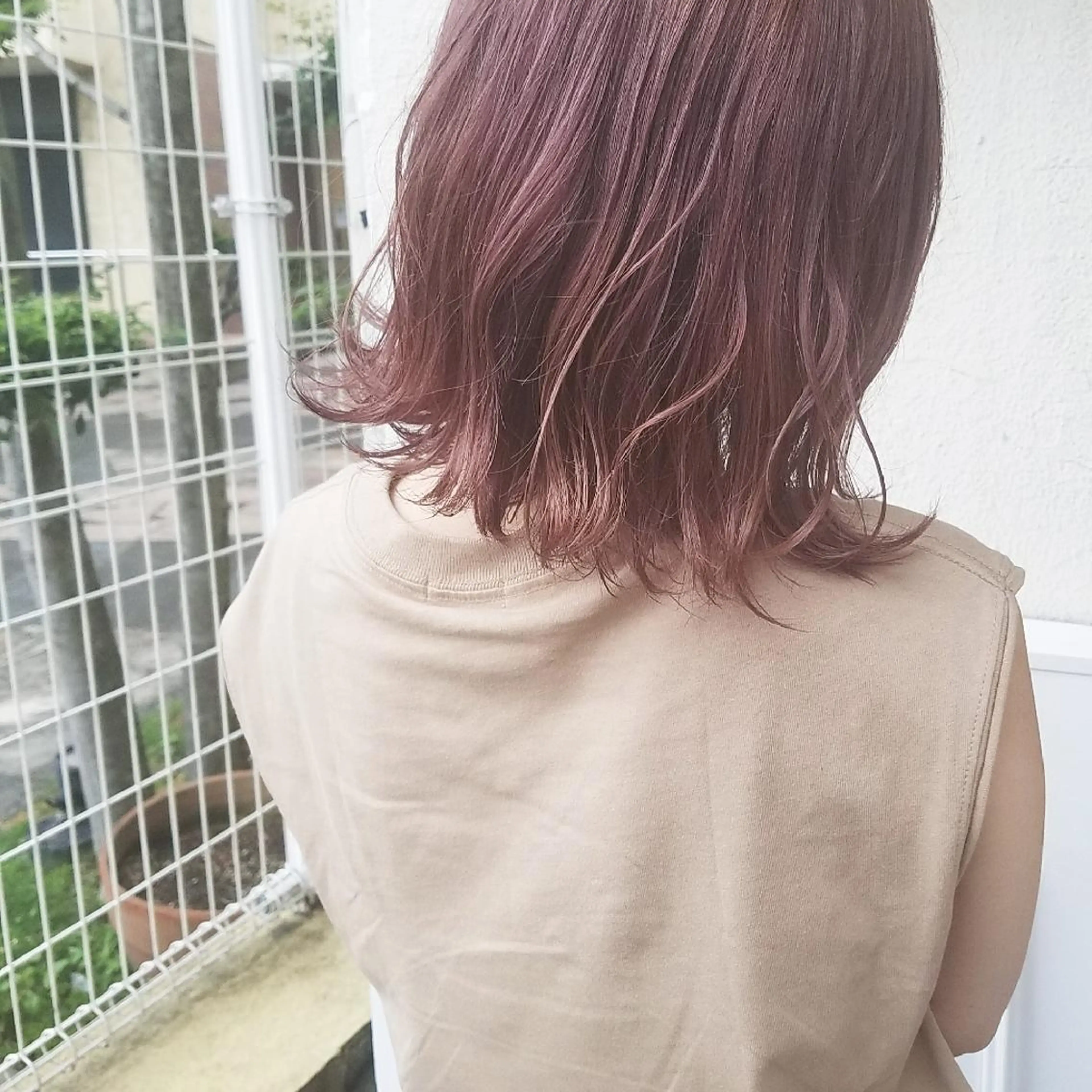 カラー 🙃 透明感カラー/ボブのヘアスタイル