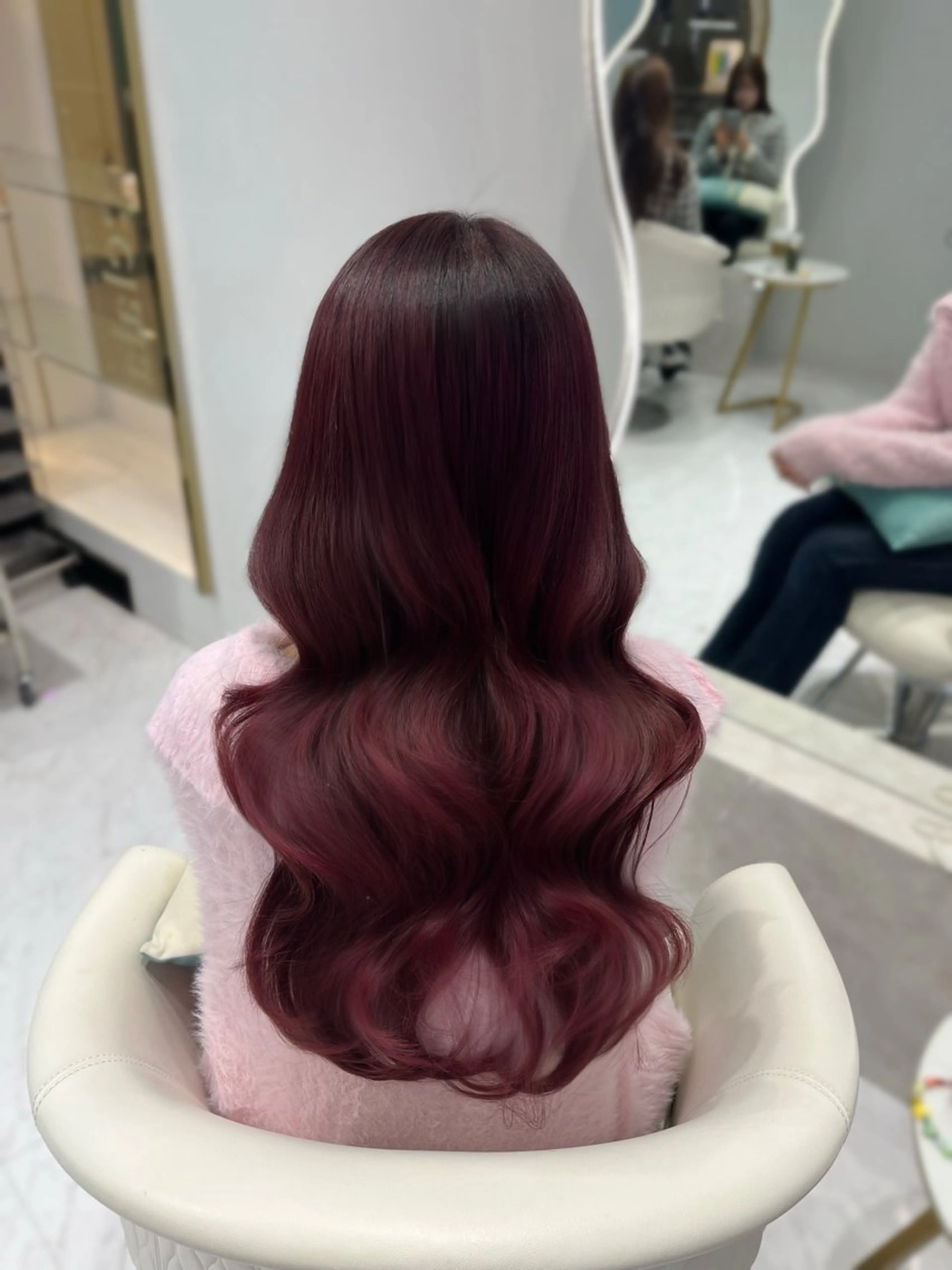 ロング カラー カシス ピンクカラー レイヤーカット カット ヘアカラー トリートメント 名駅/大人韓国ヘア 艶カラー/Rihoのヘアスタイル