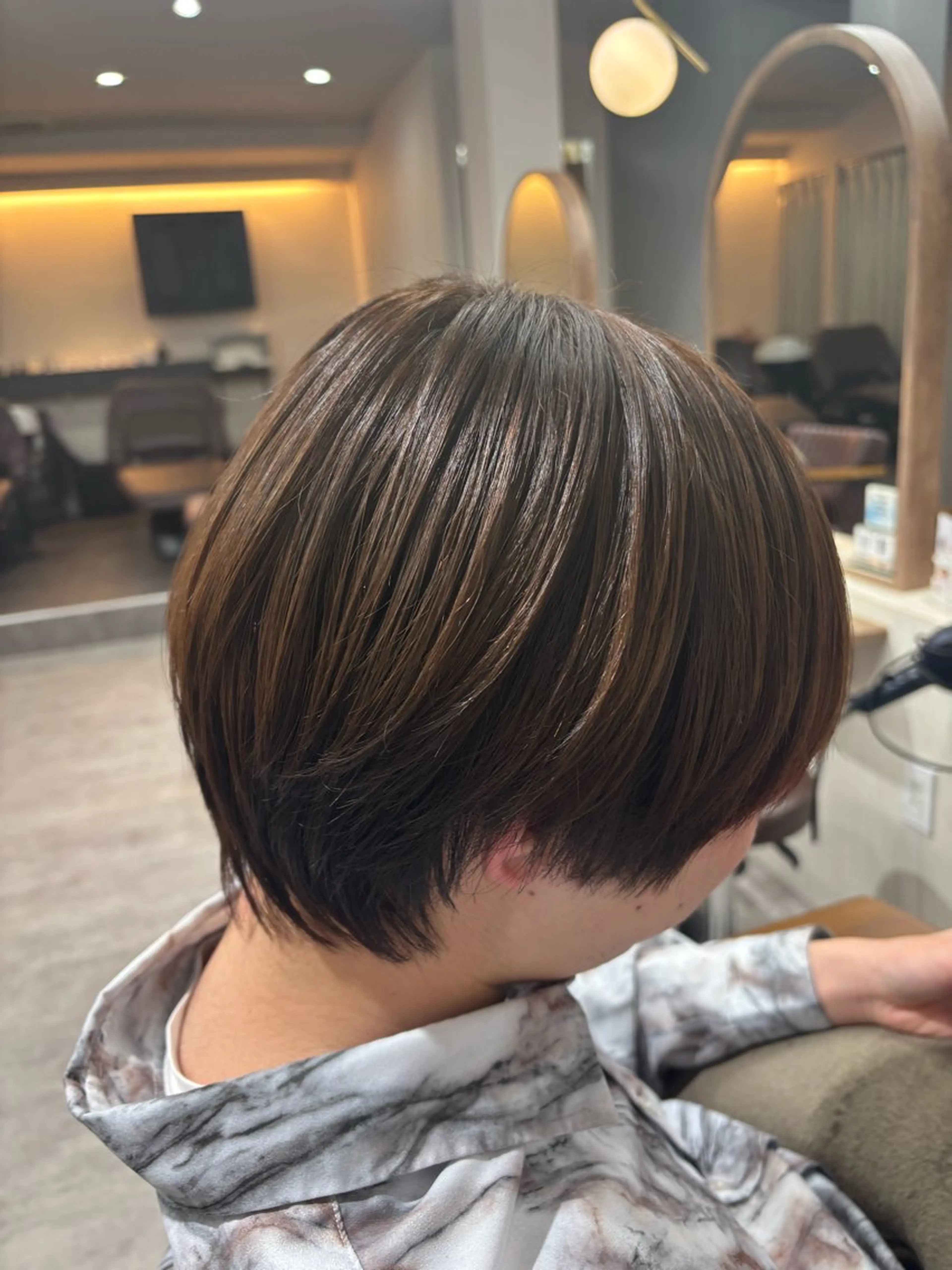 カラー ブラウンカラー 椎名 紗愛のヘアスタイル